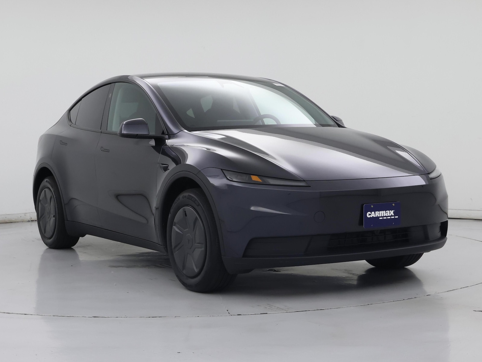 2026 Tesla Model Y Long Range - Photo 2