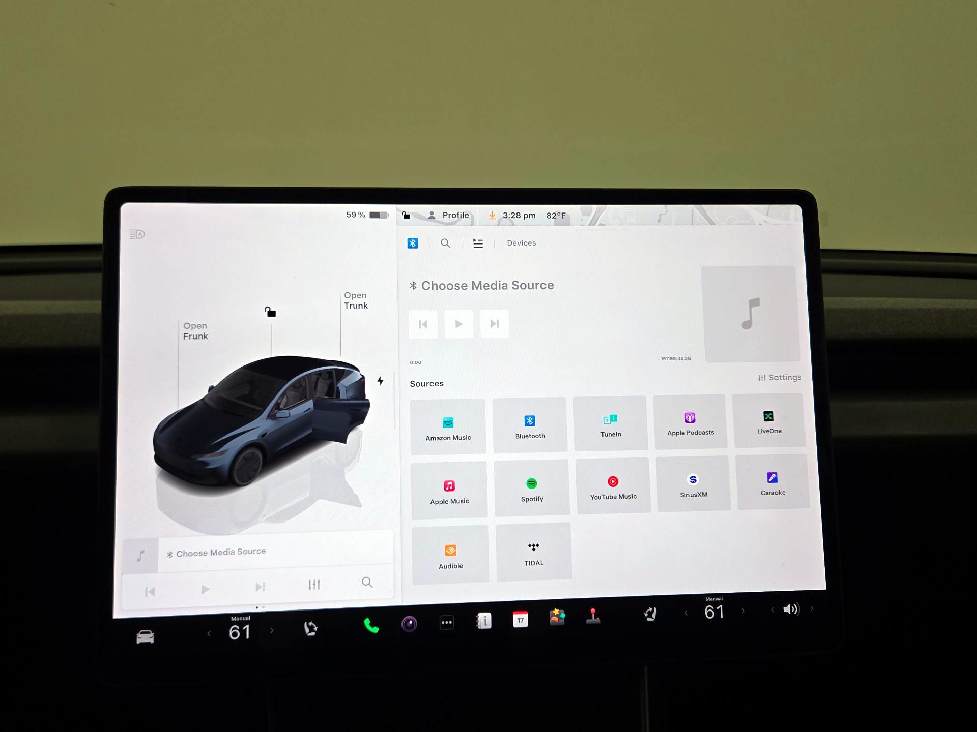 Thumbnail: 2026 Tesla Model Y - 15