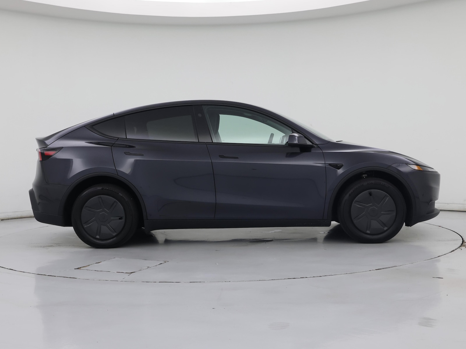 2026 Tesla Model Y Long Range - Photo 8