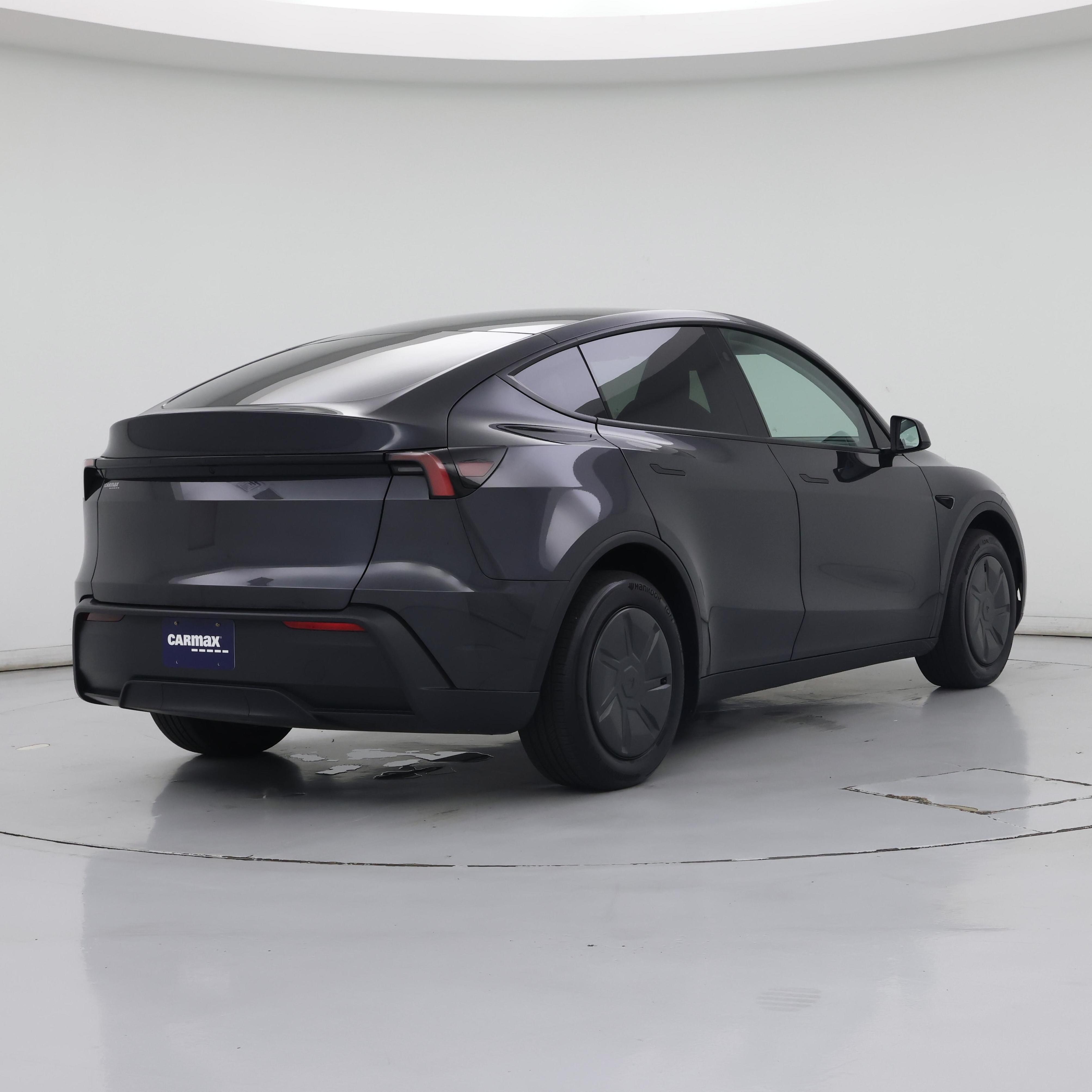 Thumbnail: 2026 Tesla Model Y - 8