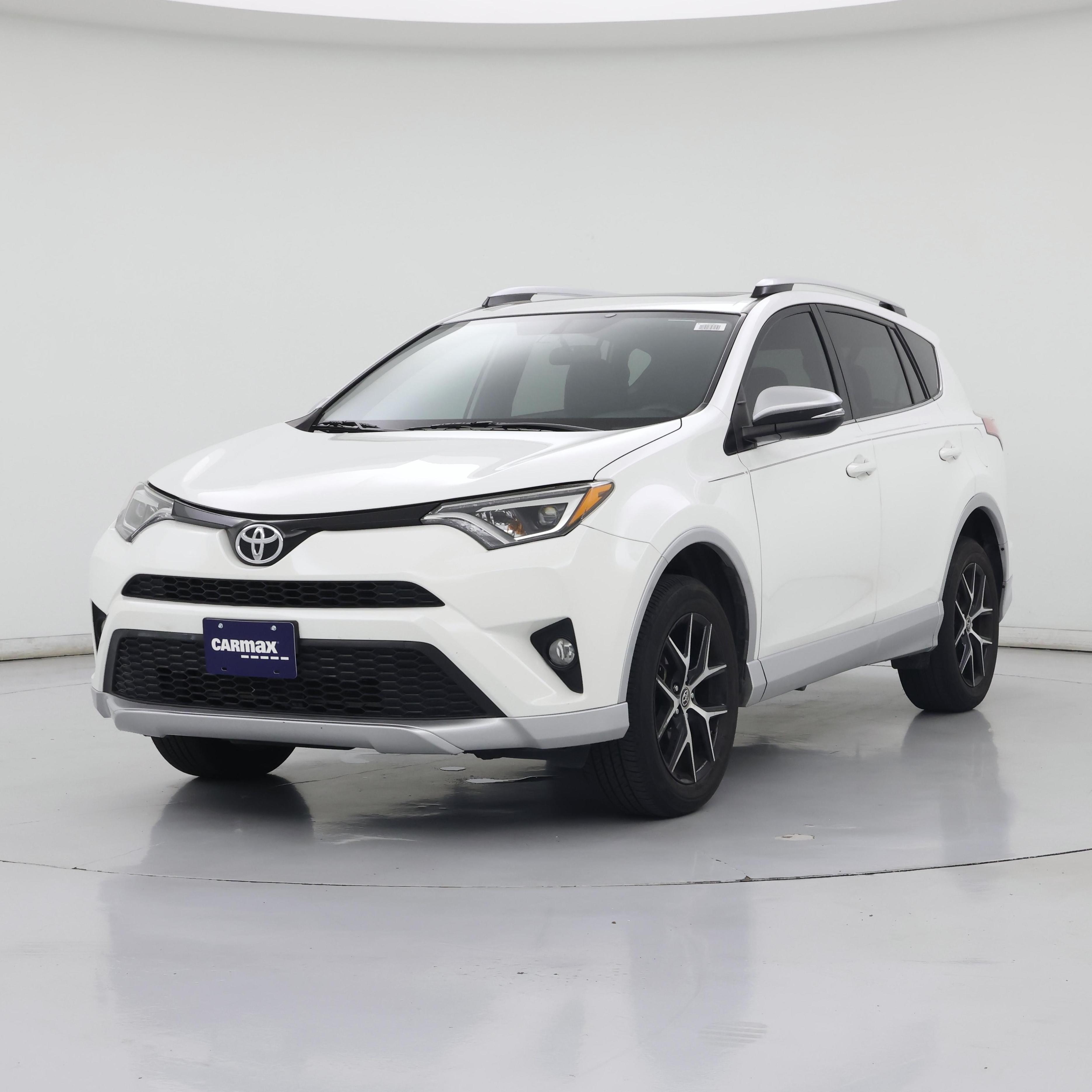 Thumbnail: 2016 Toyota RAV4 - 4