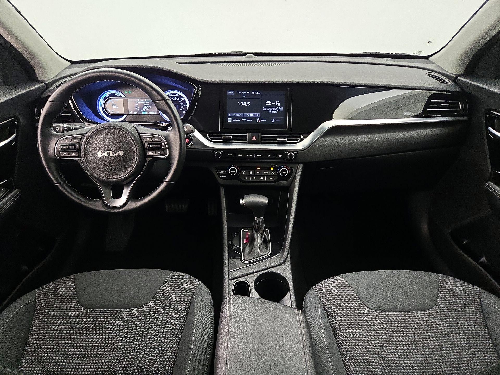Thumbnail: 2022 Kia Niro - 9