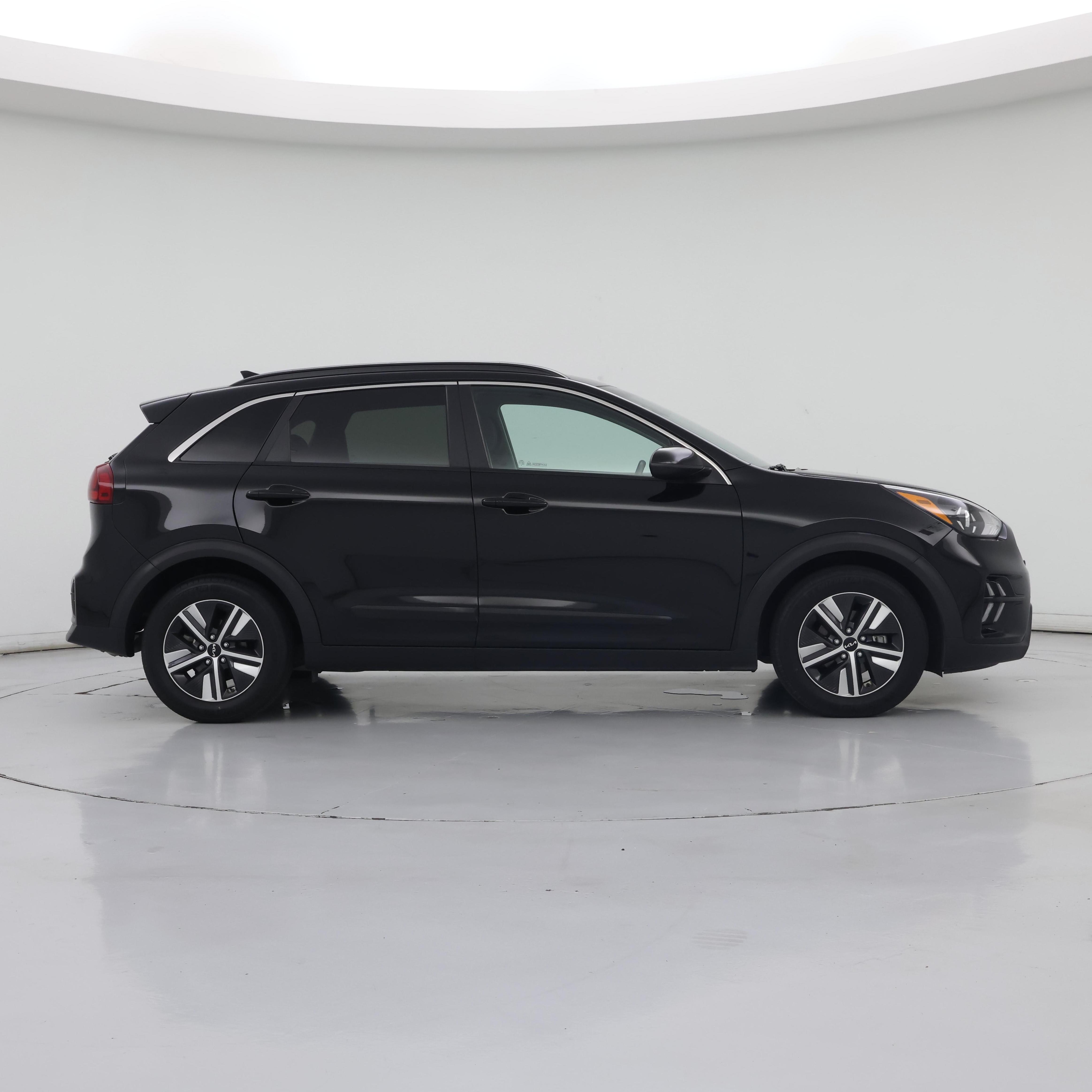 Thumbnail: 2022 Kia Niro - 7