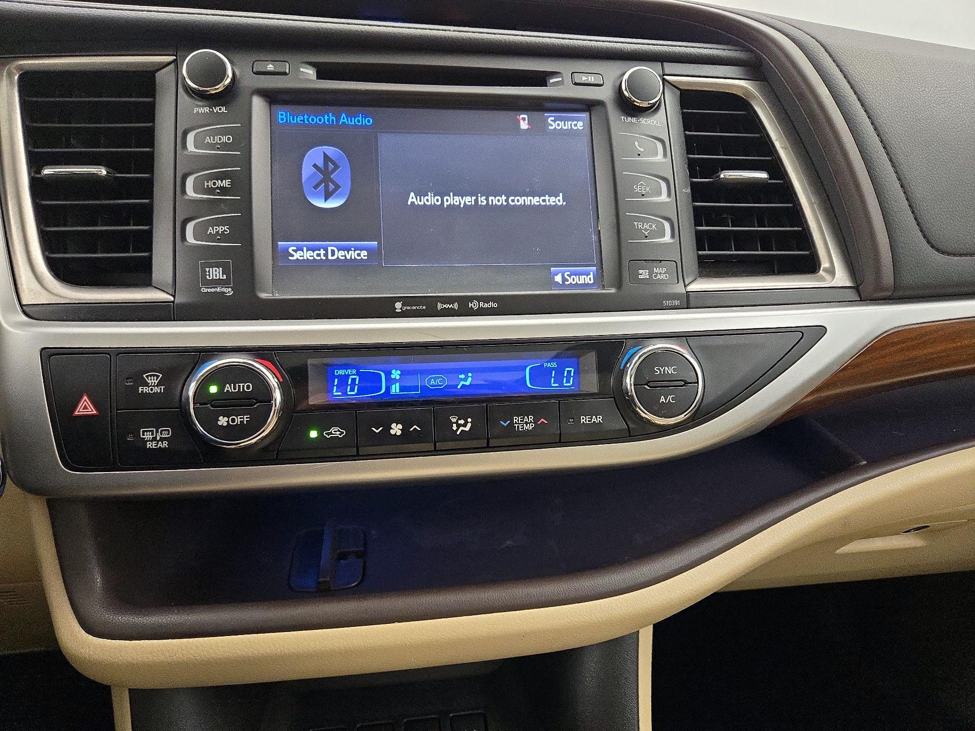 Thumbnail: 2019 Toyota Highlander - 16