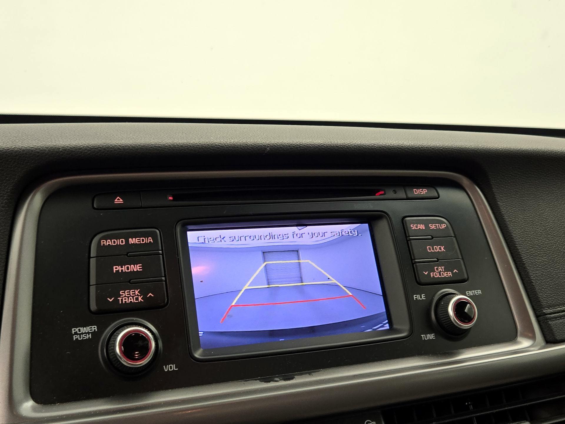 Thumbnail: 2016 Kia Optima - 14