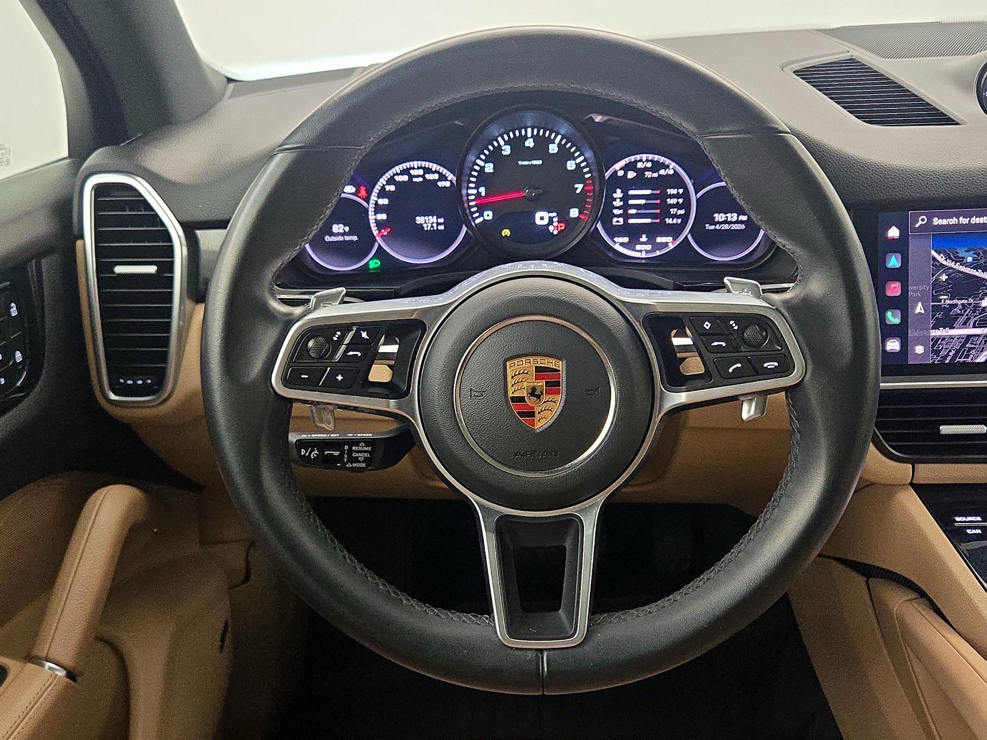 Thumbnail: 2023 Porsche Cayenne - 10
