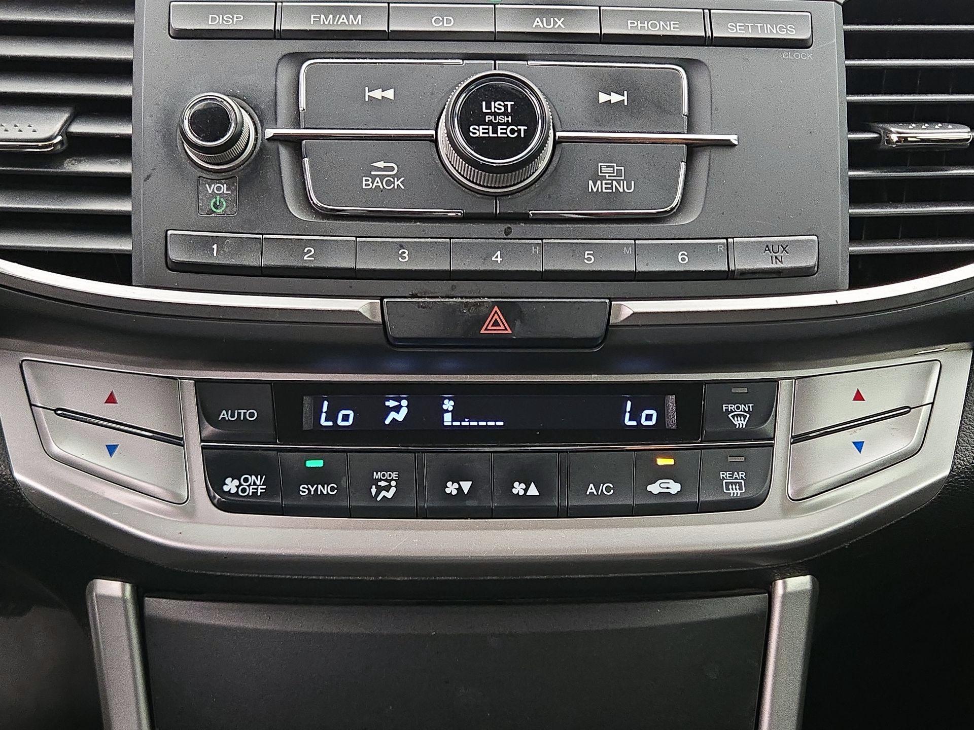 Thumbnail: 2015 Honda Accord - 16