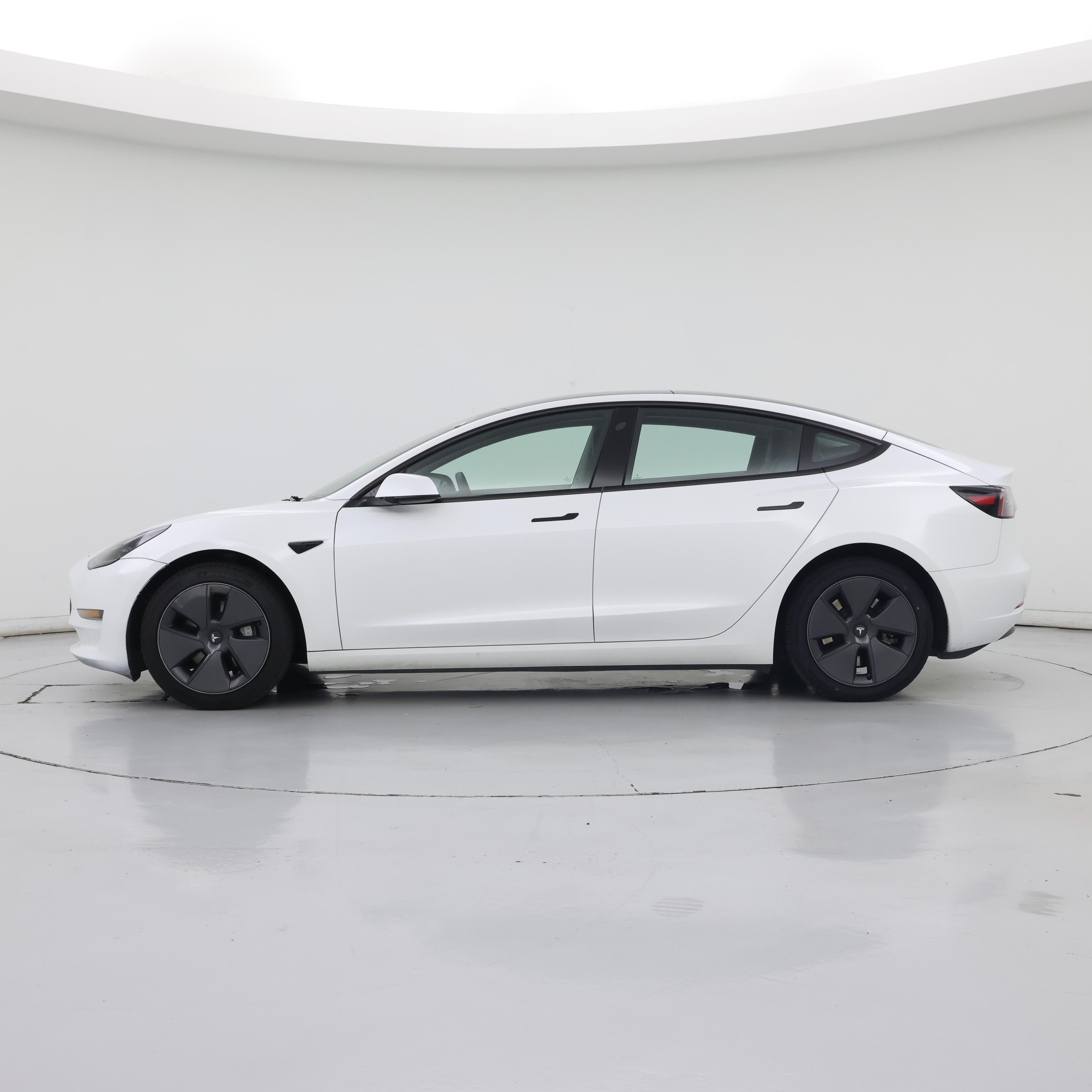Thumbnail: 2023 Tesla Model 3 - 3