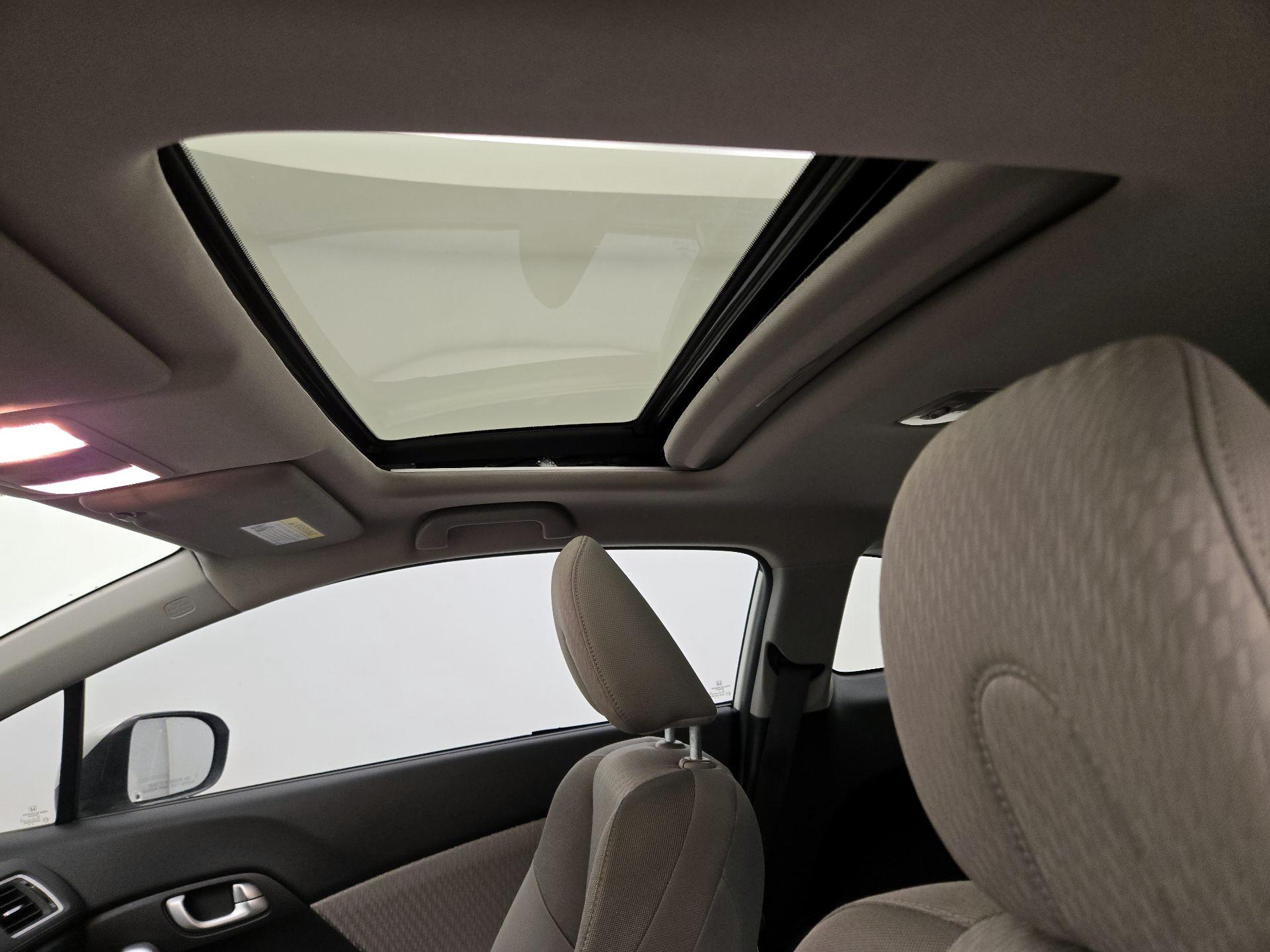 Thumbnail: 2015 Honda Civic - 19