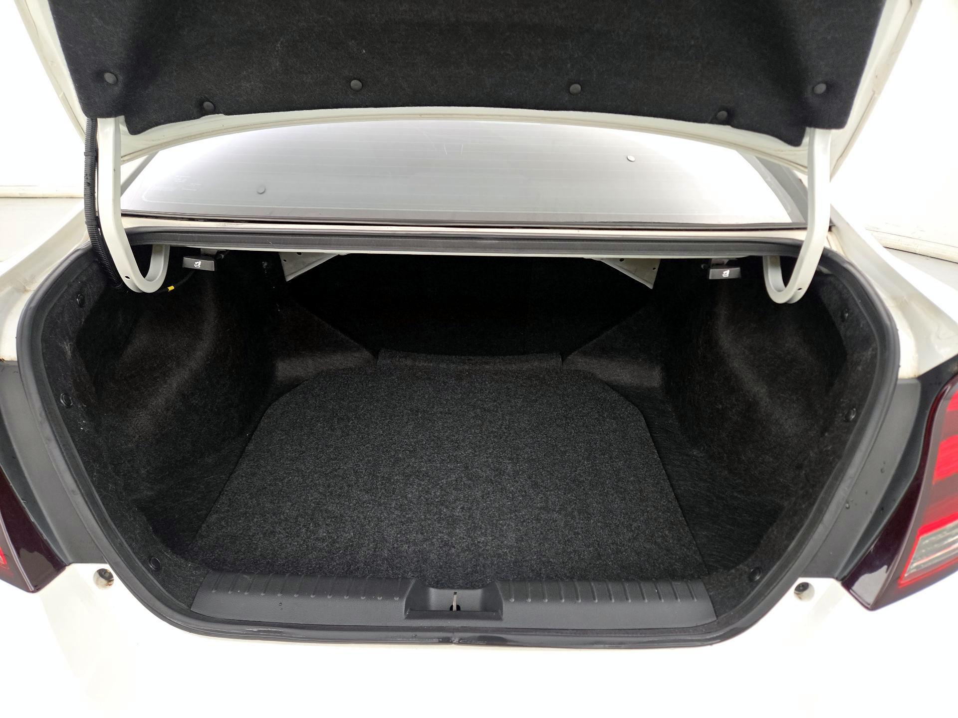 Thumbnail: 2015 Honda Civic - 20