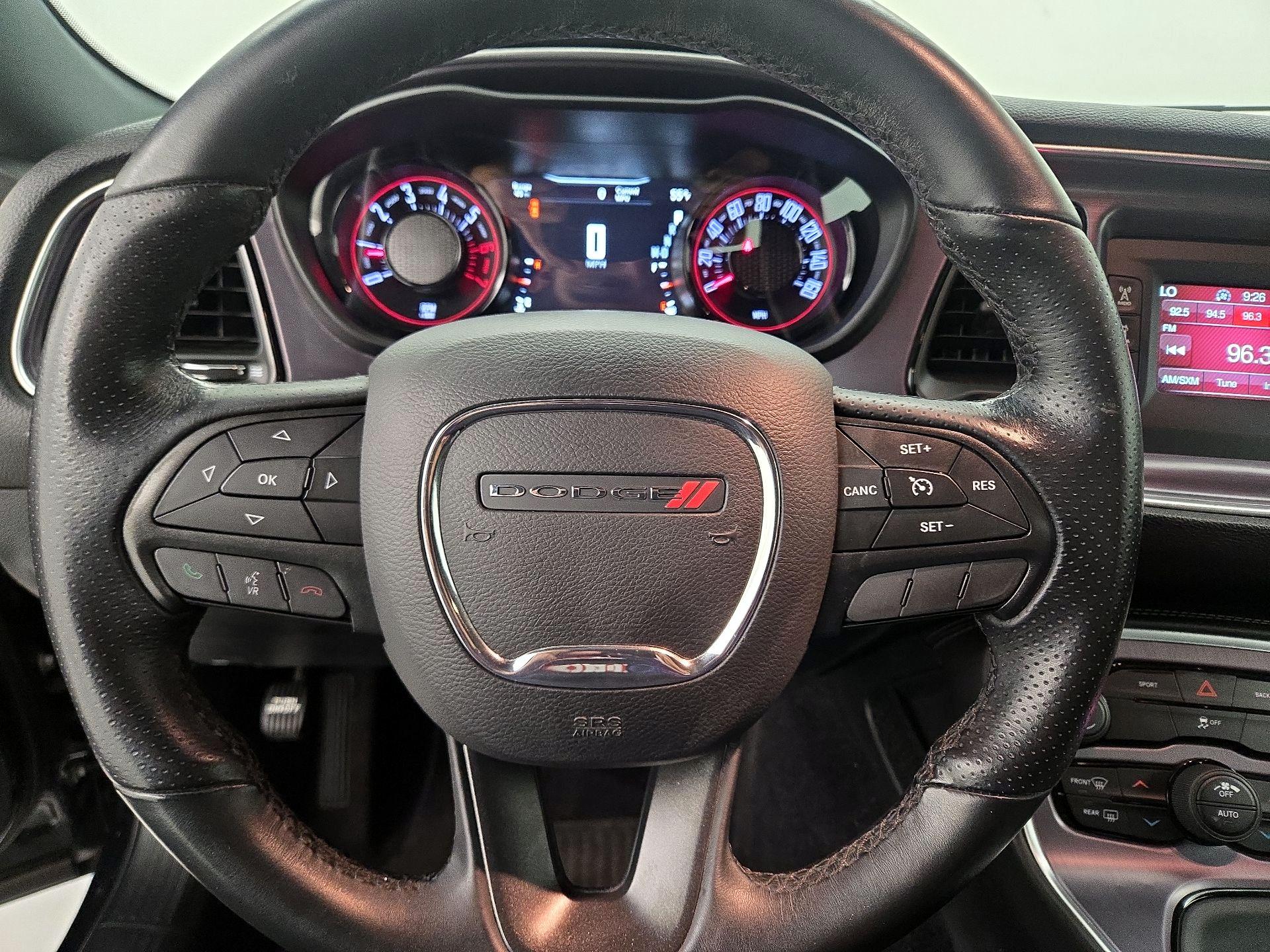 Thumbnail: 2016 Dodge Challenger - 10