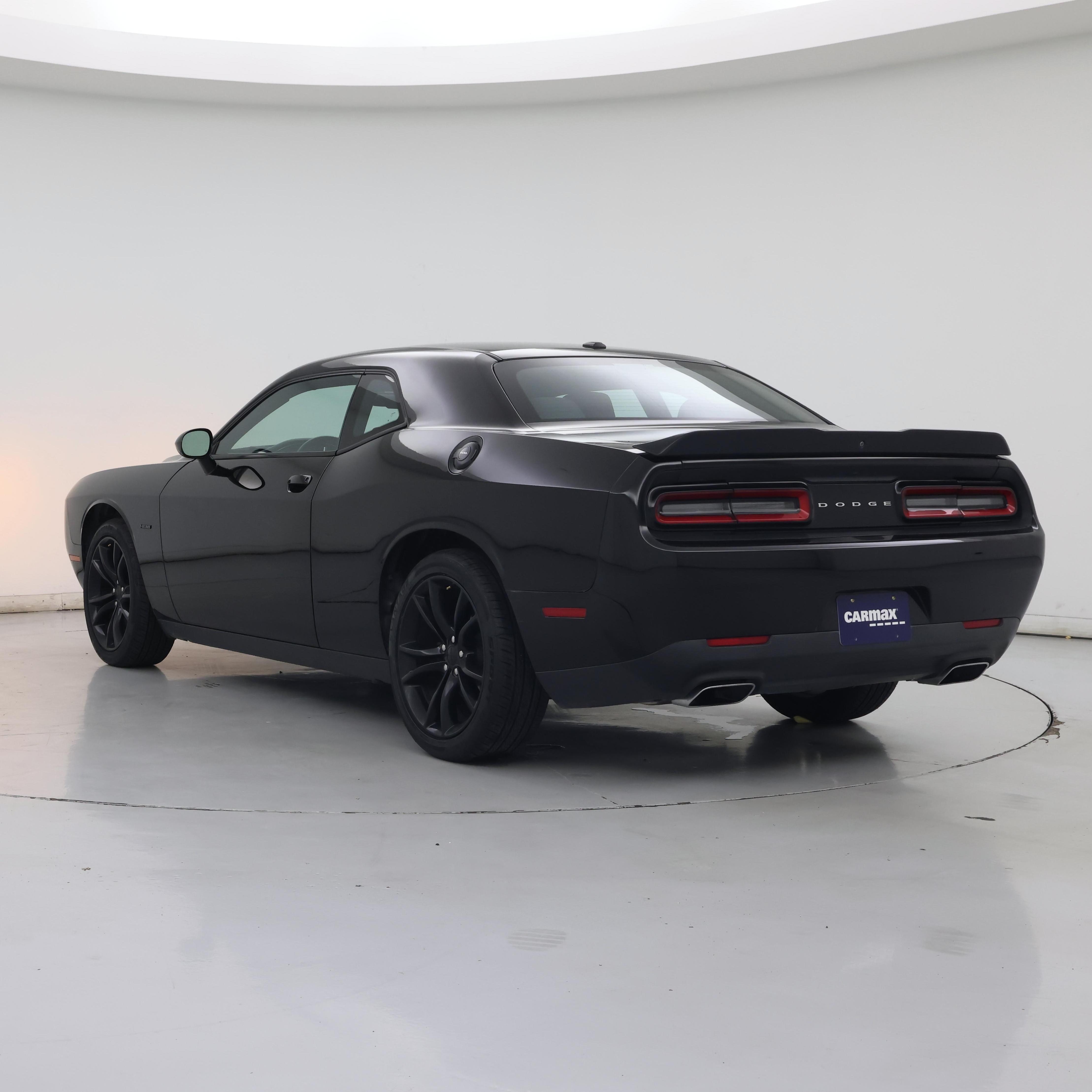 Thumbnail: 2016 Dodge Challenger - 2