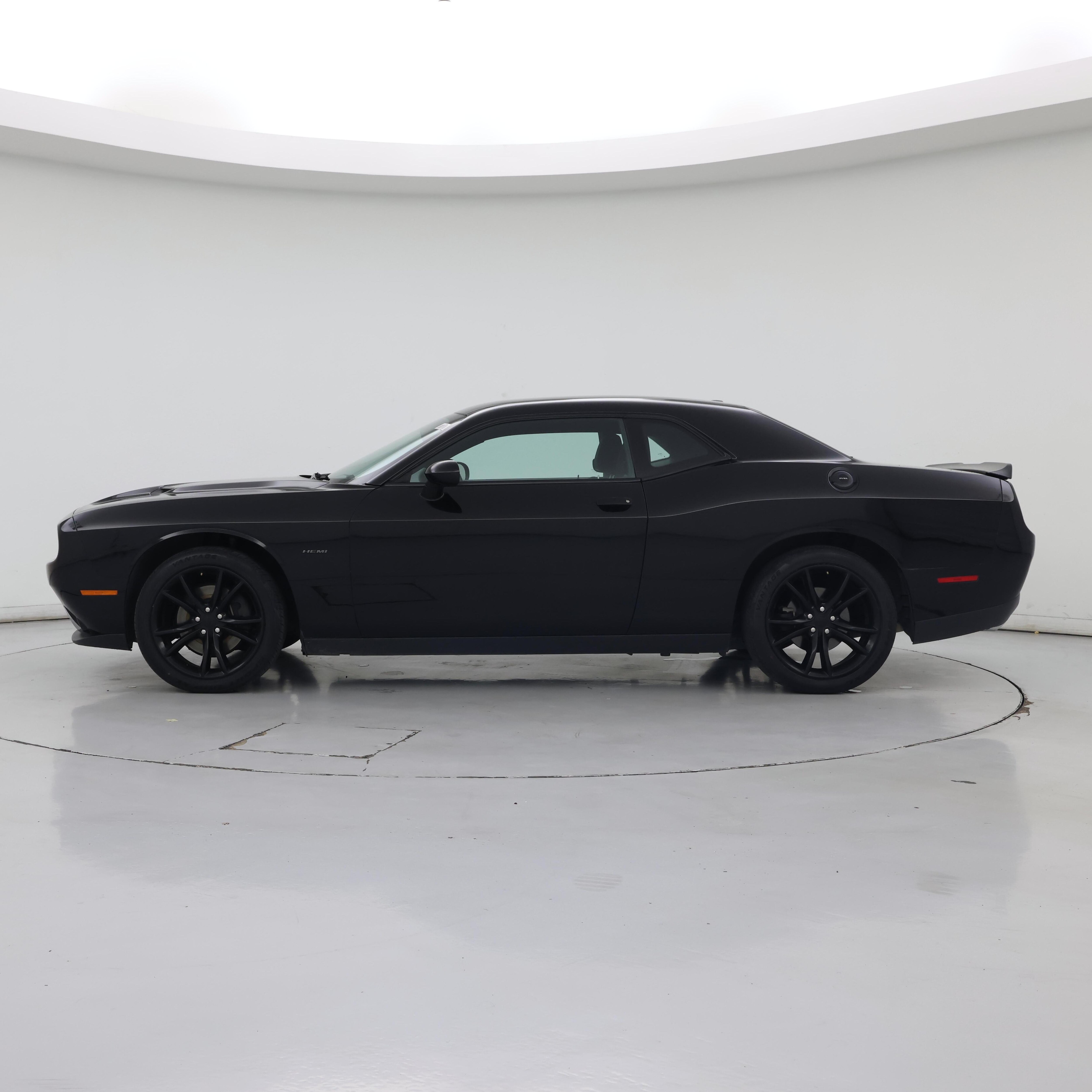 Thumbnail: 2016 Dodge Challenger - 3