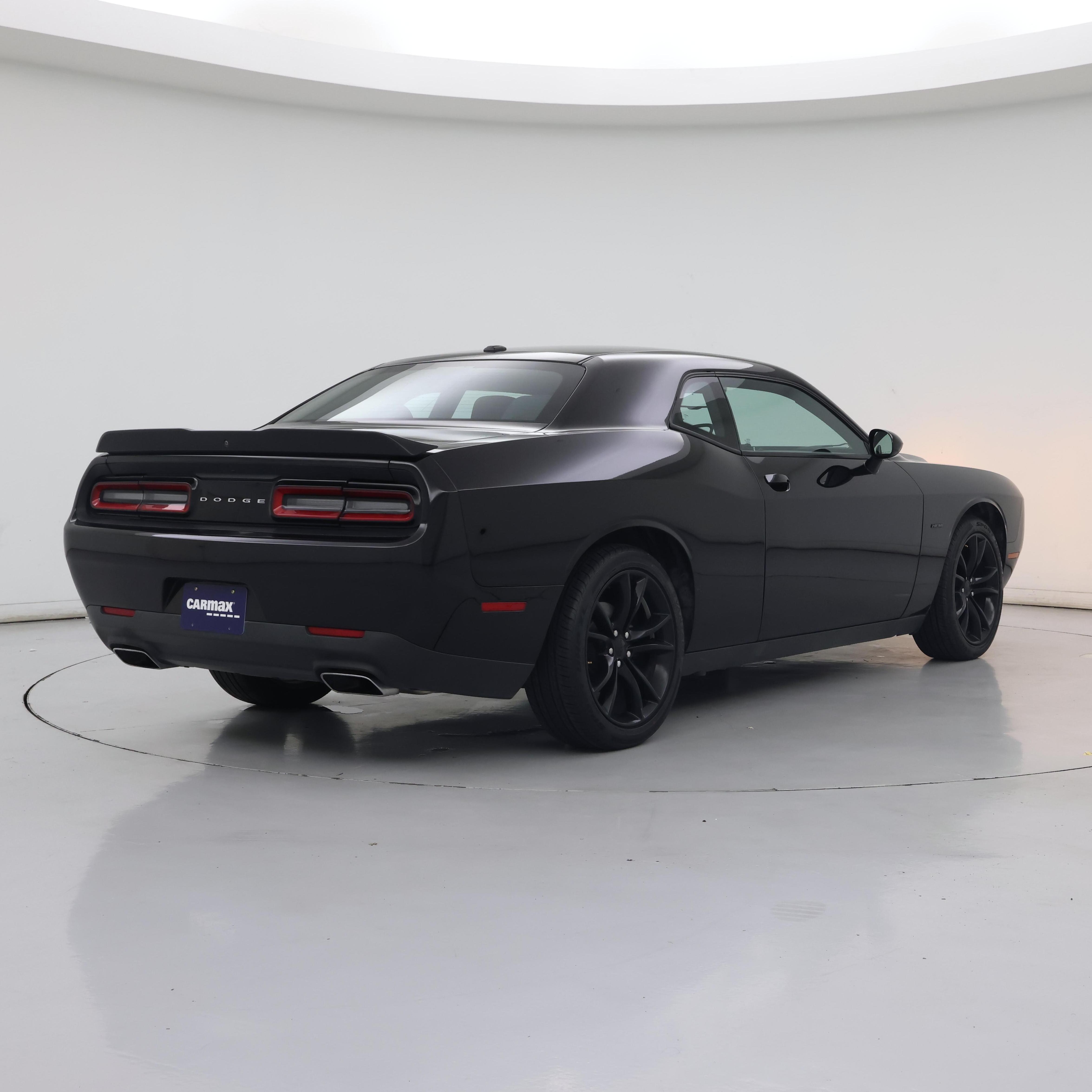 Thumbnail: 2016 Dodge Challenger - 8