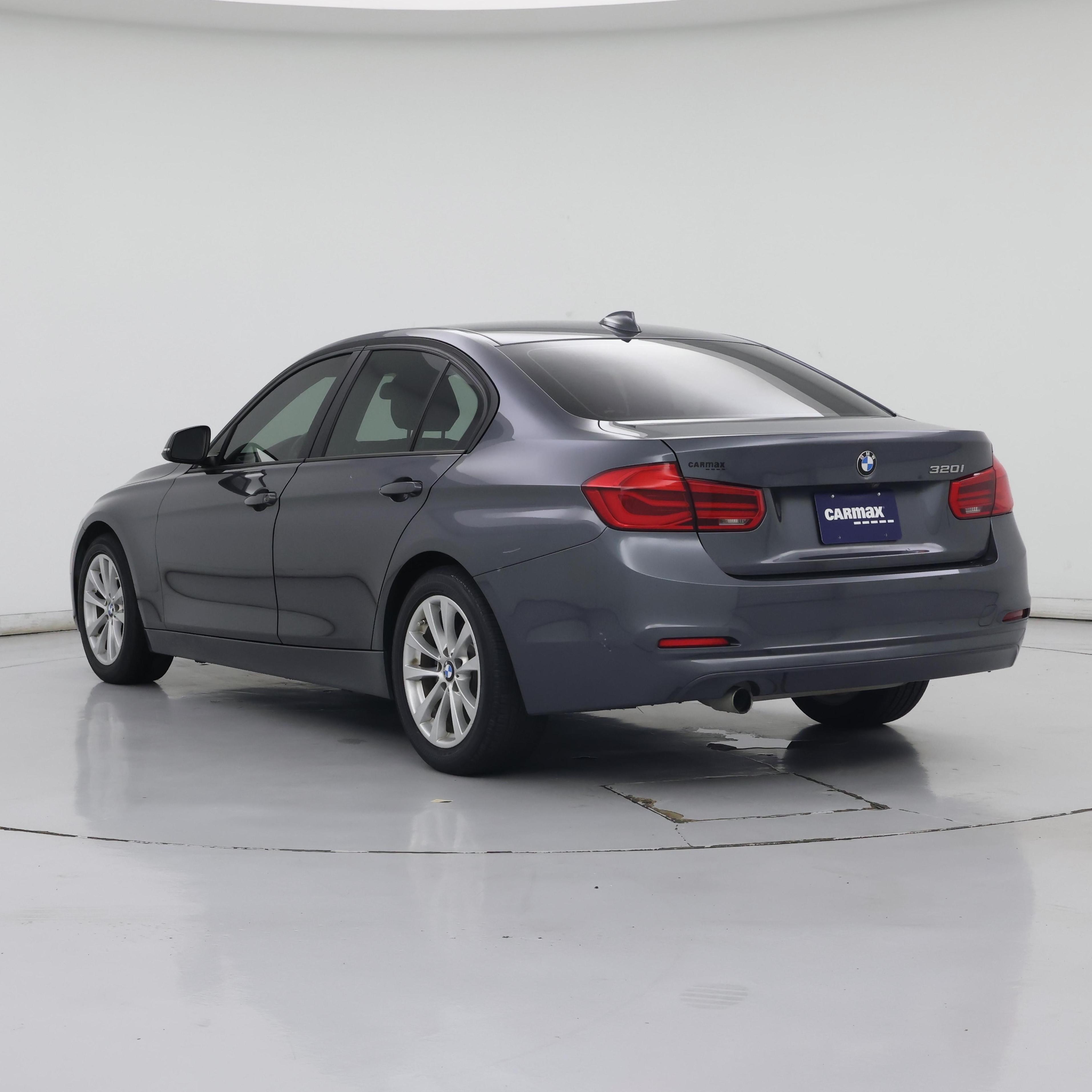 Thumbnail: 2018 BMW 3 Series - 2