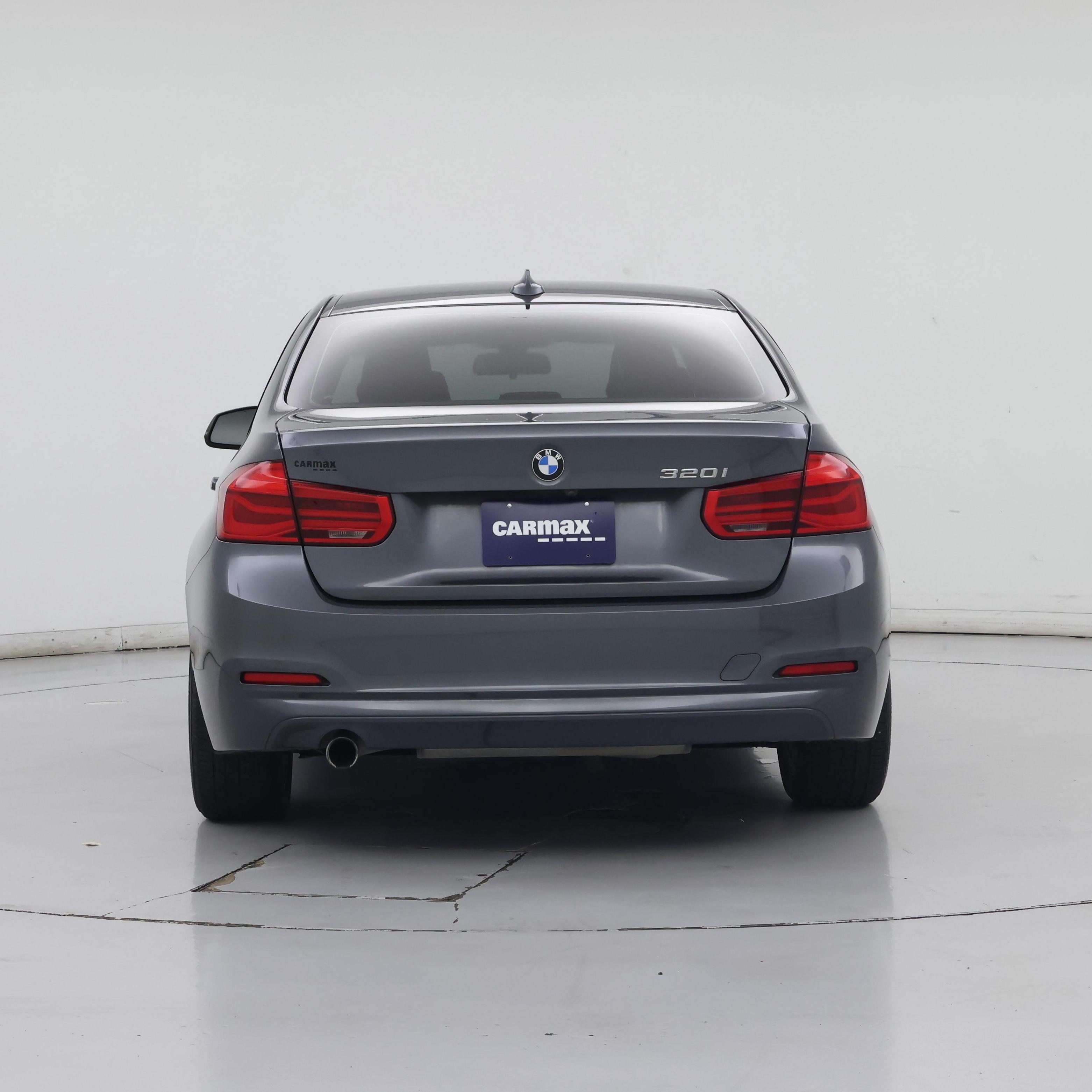 Thumbnail: 2018 BMW 3 Series - 6