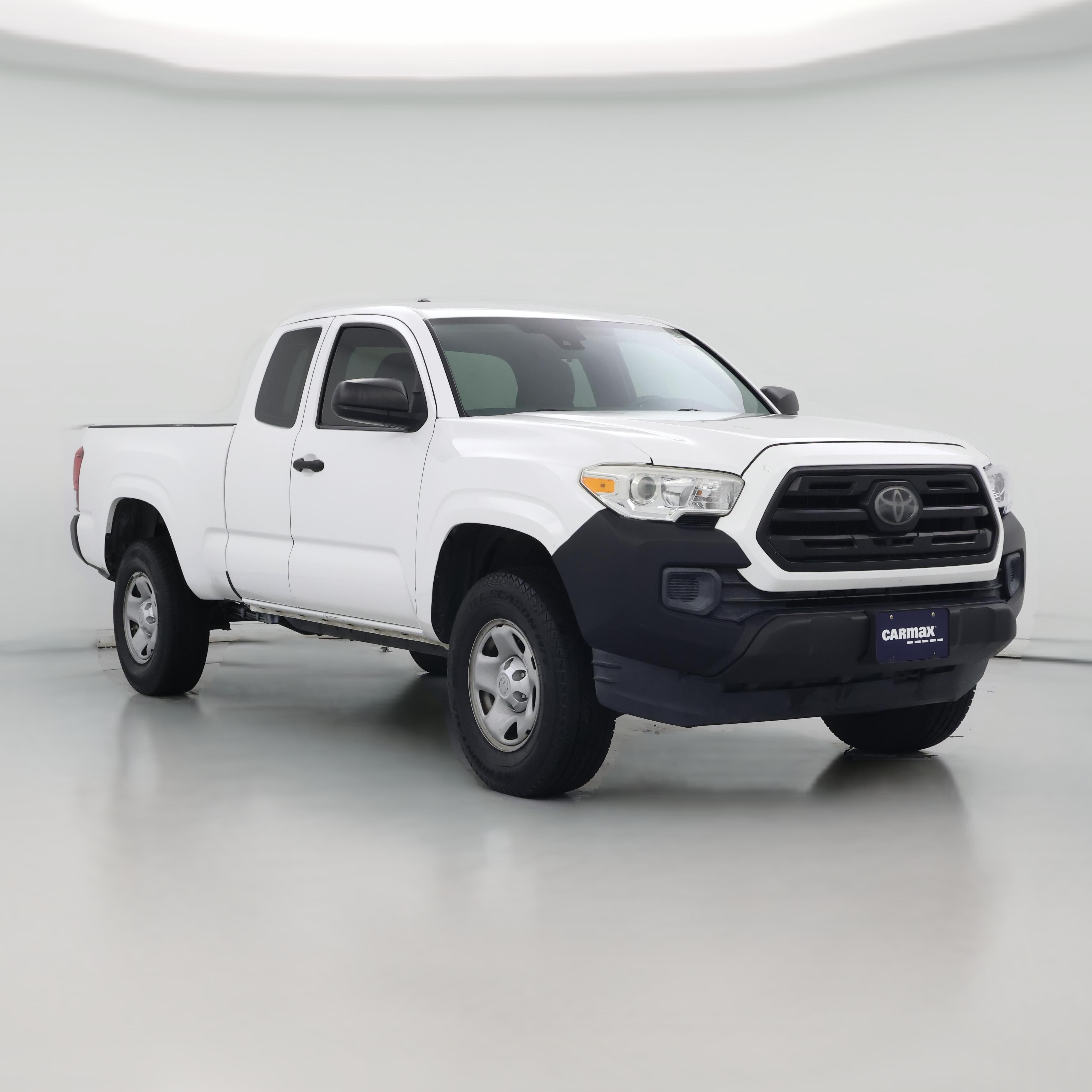 Thumbnail: 2018 Toyota Tacoma - 1