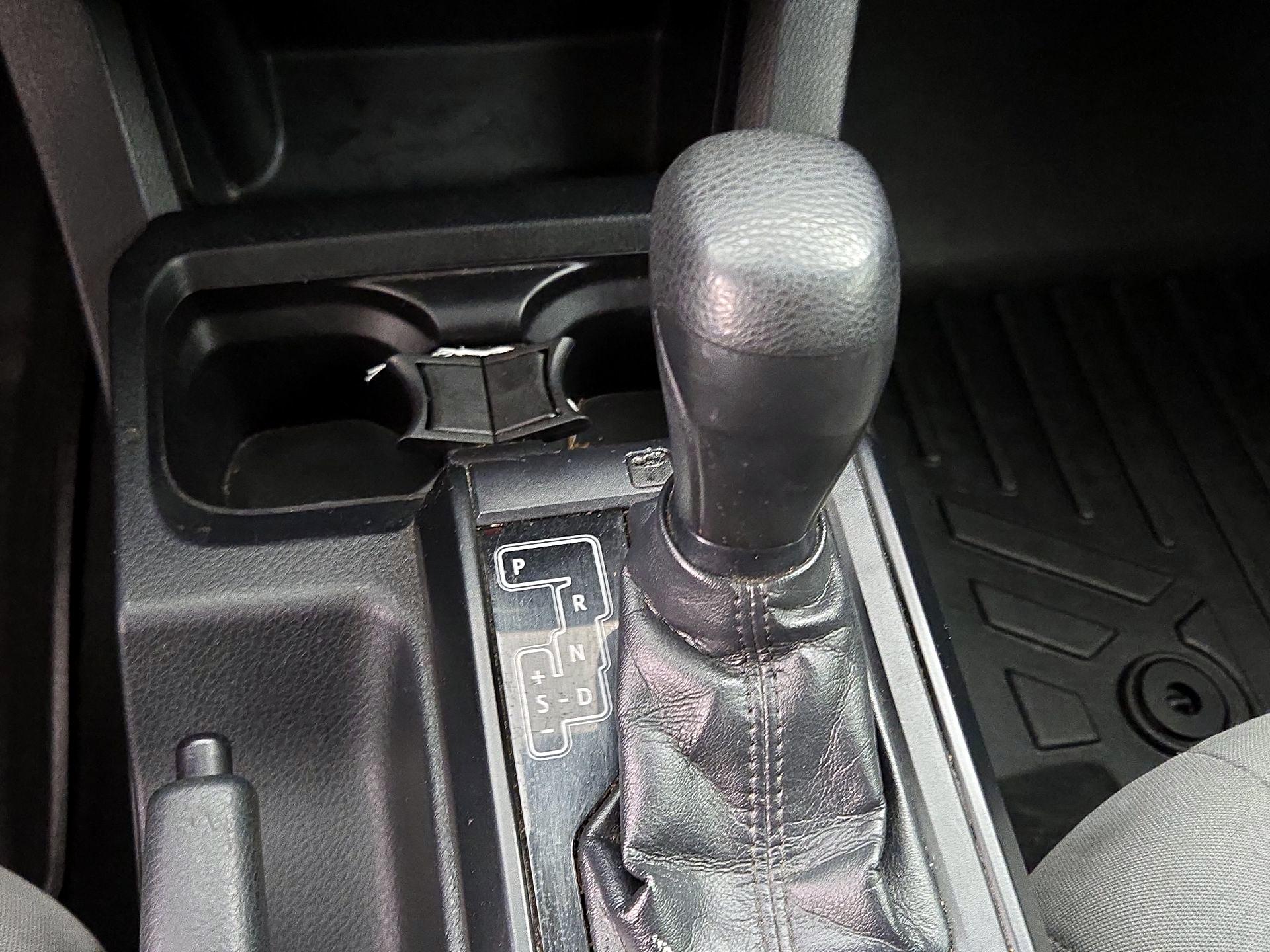 Thumbnail: 2018 Toyota Tacoma - 17