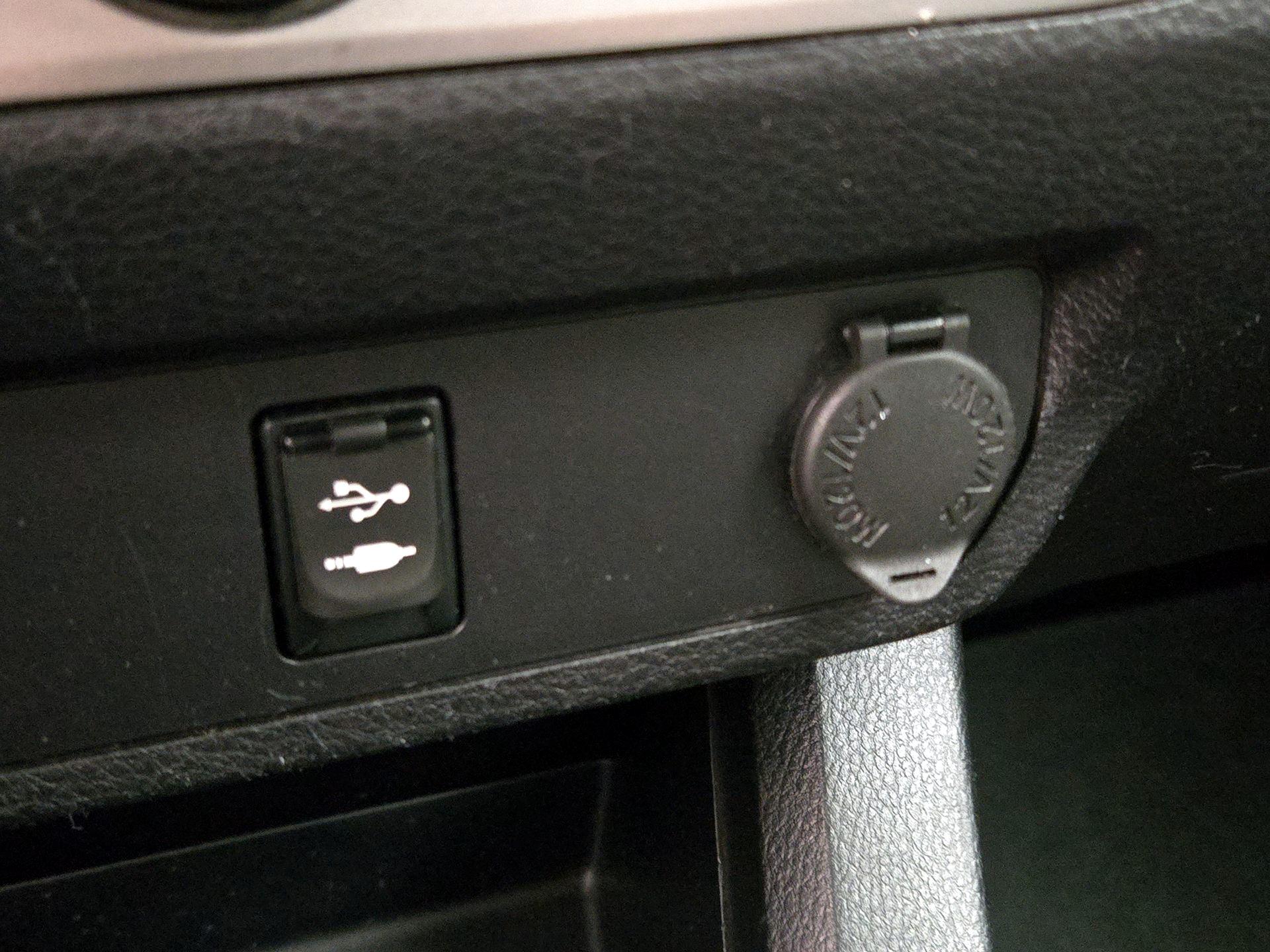 Thumbnail: 2018 Toyota Tacoma - 18