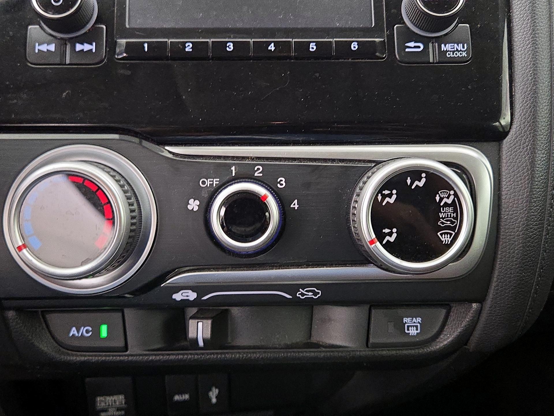 Thumbnail: 2015 Honda Fit - 16