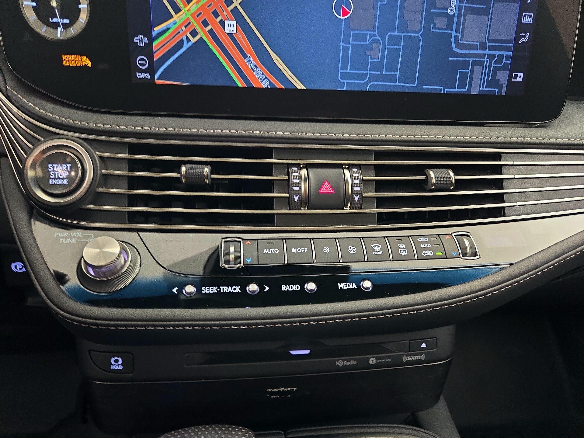 Thumbnail: 2021 Lexus LS - 17