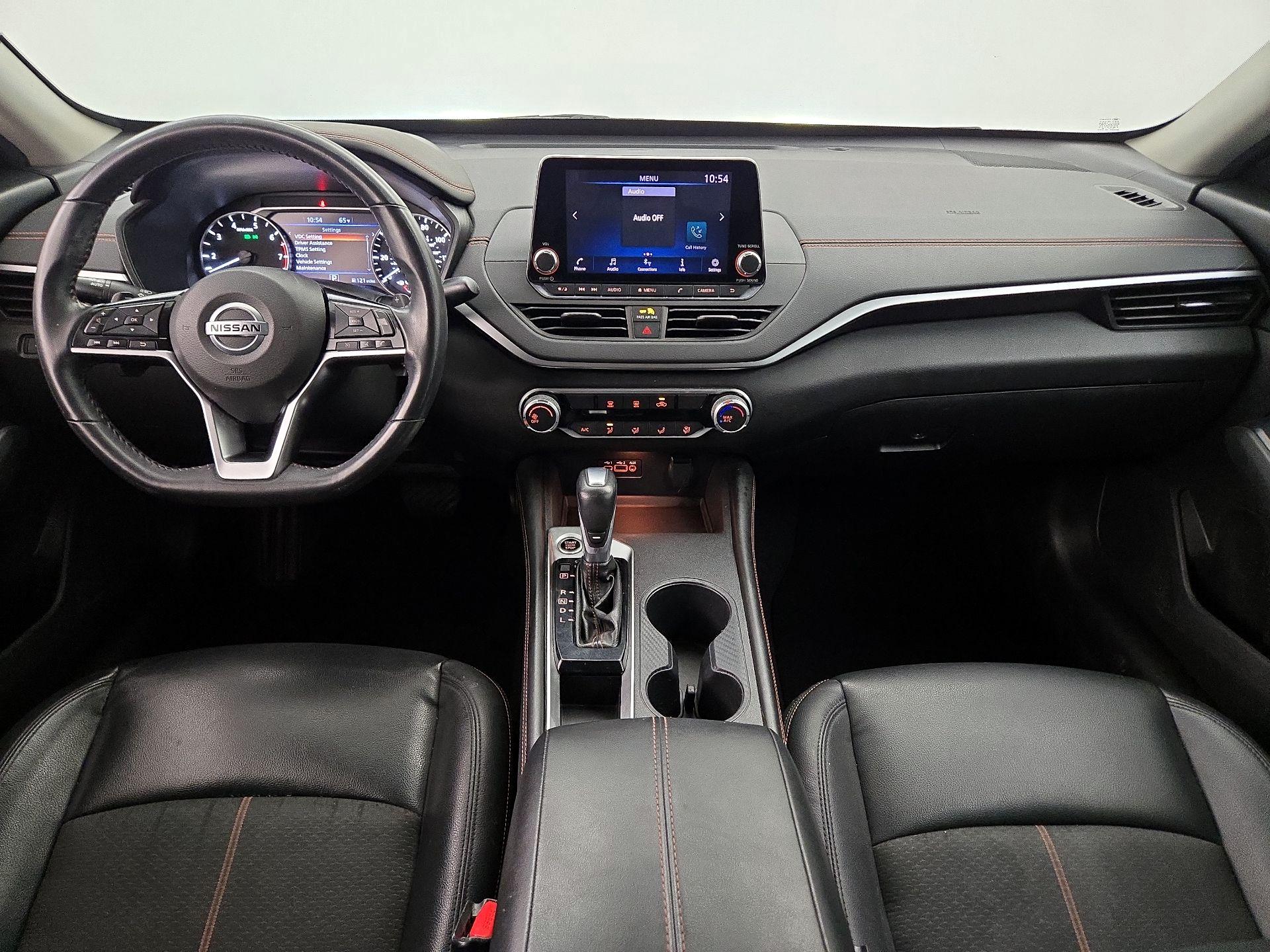 Thumbnail: 2021 Nissan Altima - 9