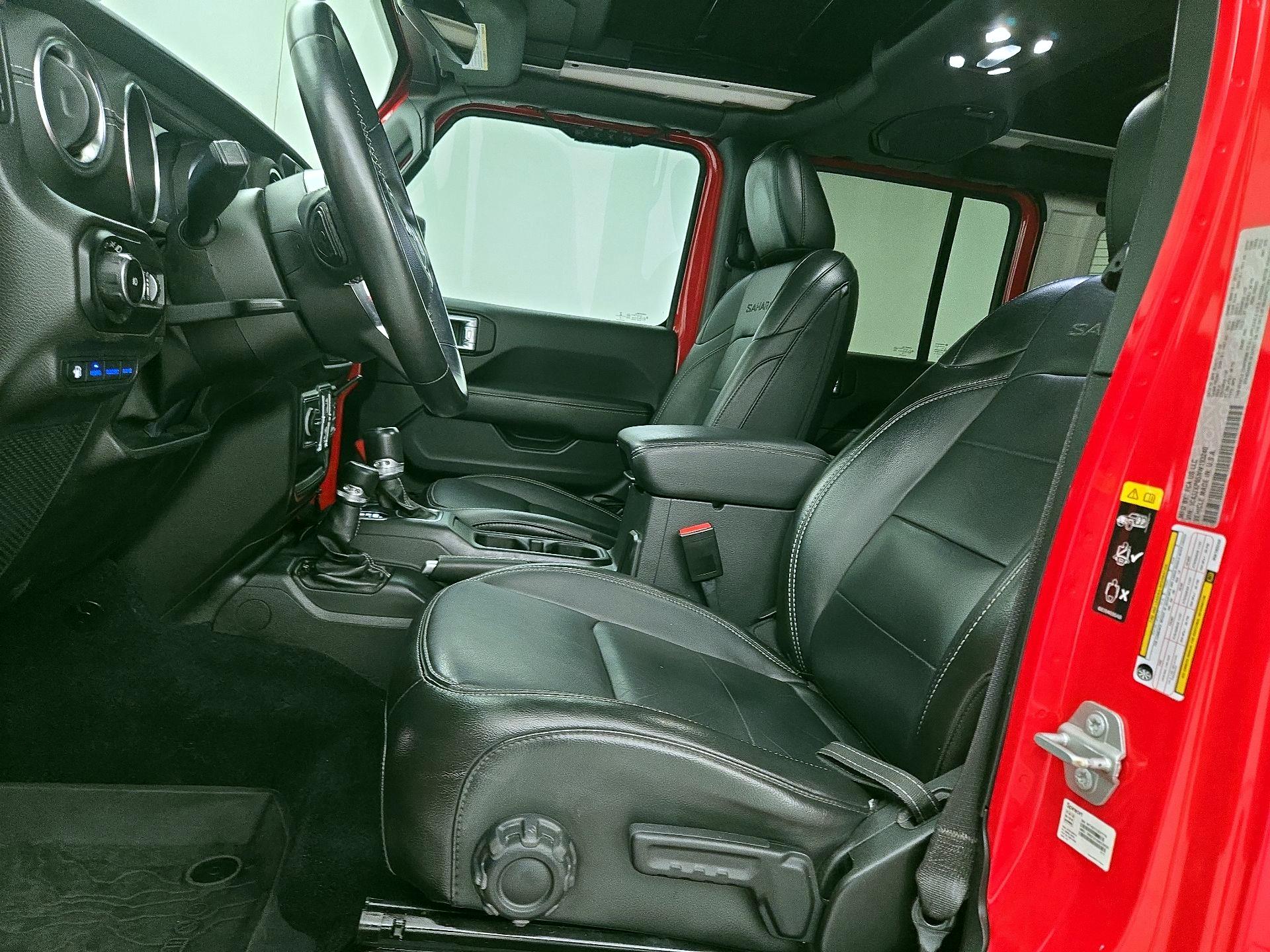 Thumbnail: 2022 Jeep Wrangler - 11