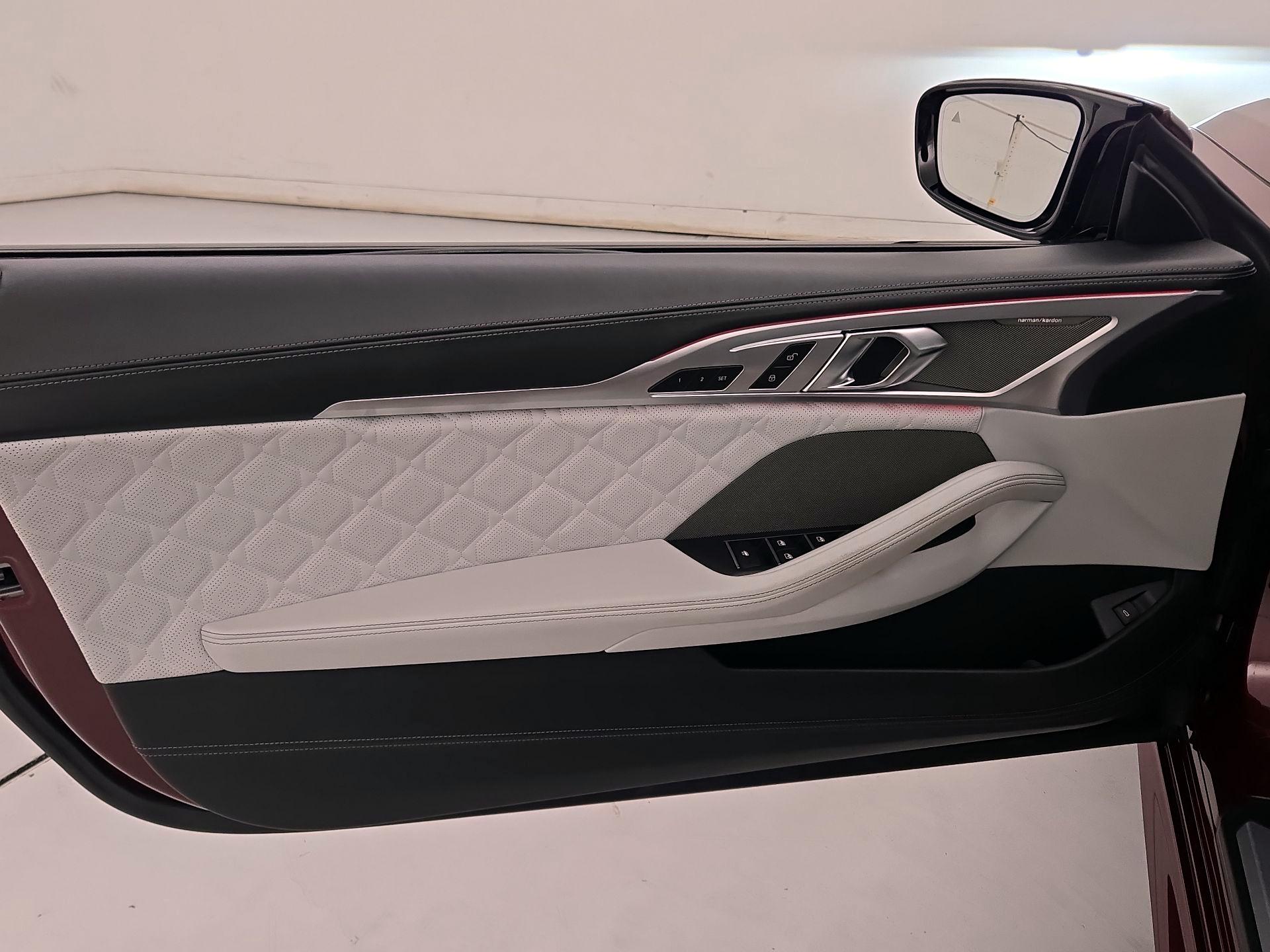 Thumbnail: 2020 BMW M8 - 12