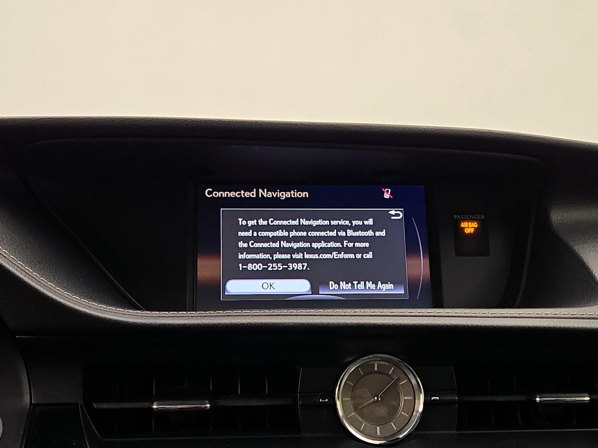 Thumbnail: 2017 Lexus ES - 14