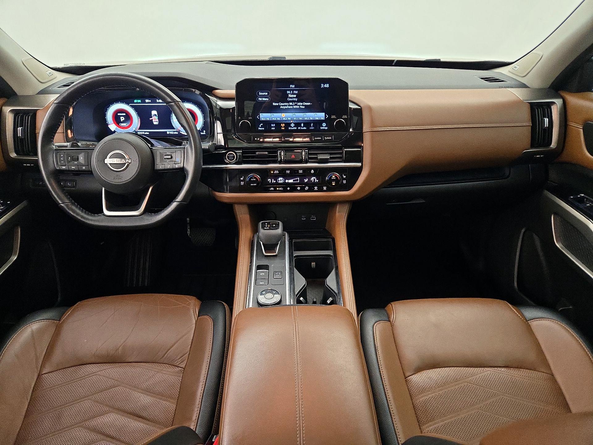 Thumbnail: 2023 Nissan Pathfinder - 9