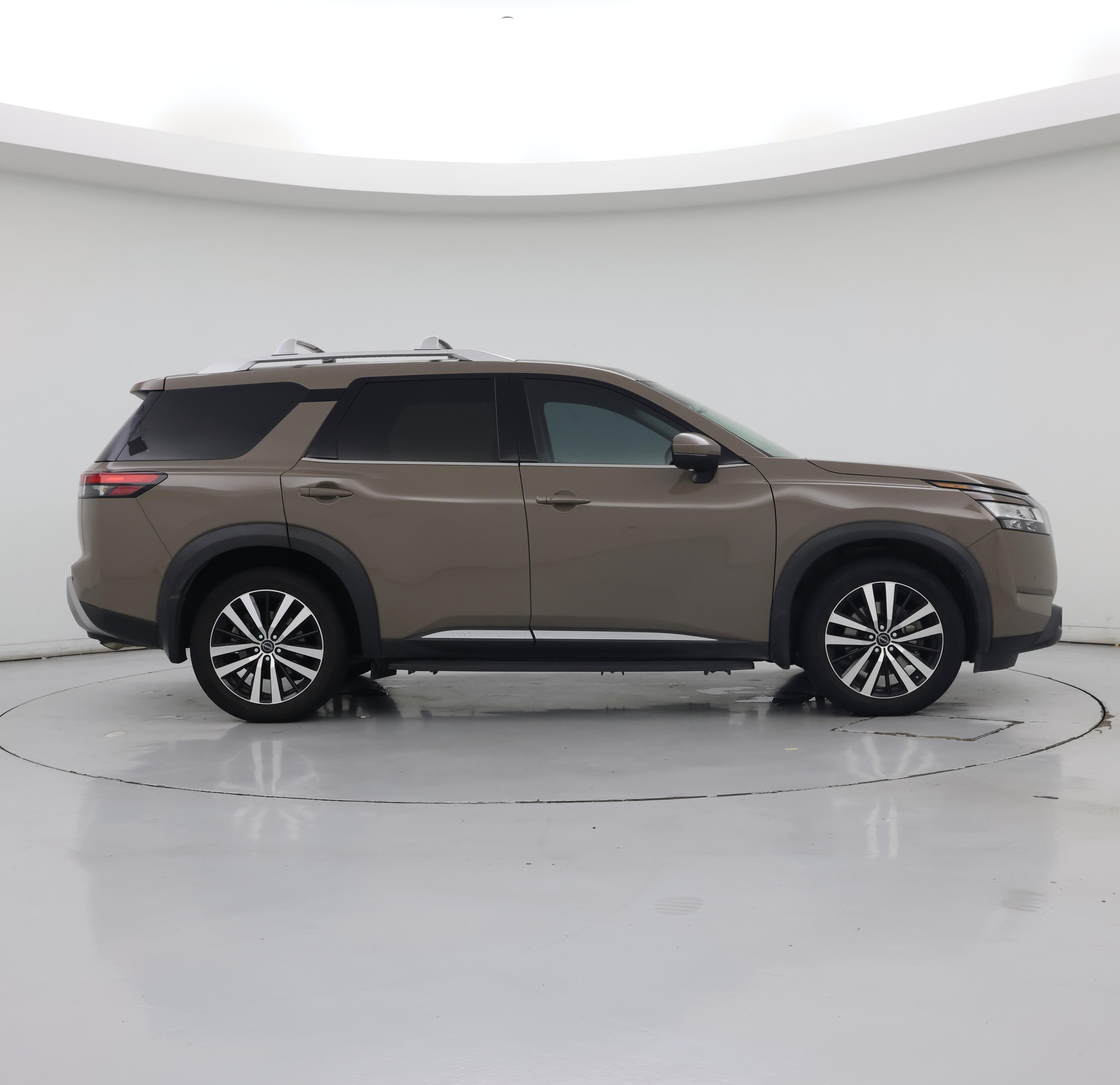 Thumbnail: 2023 Nissan Pathfinder - 7