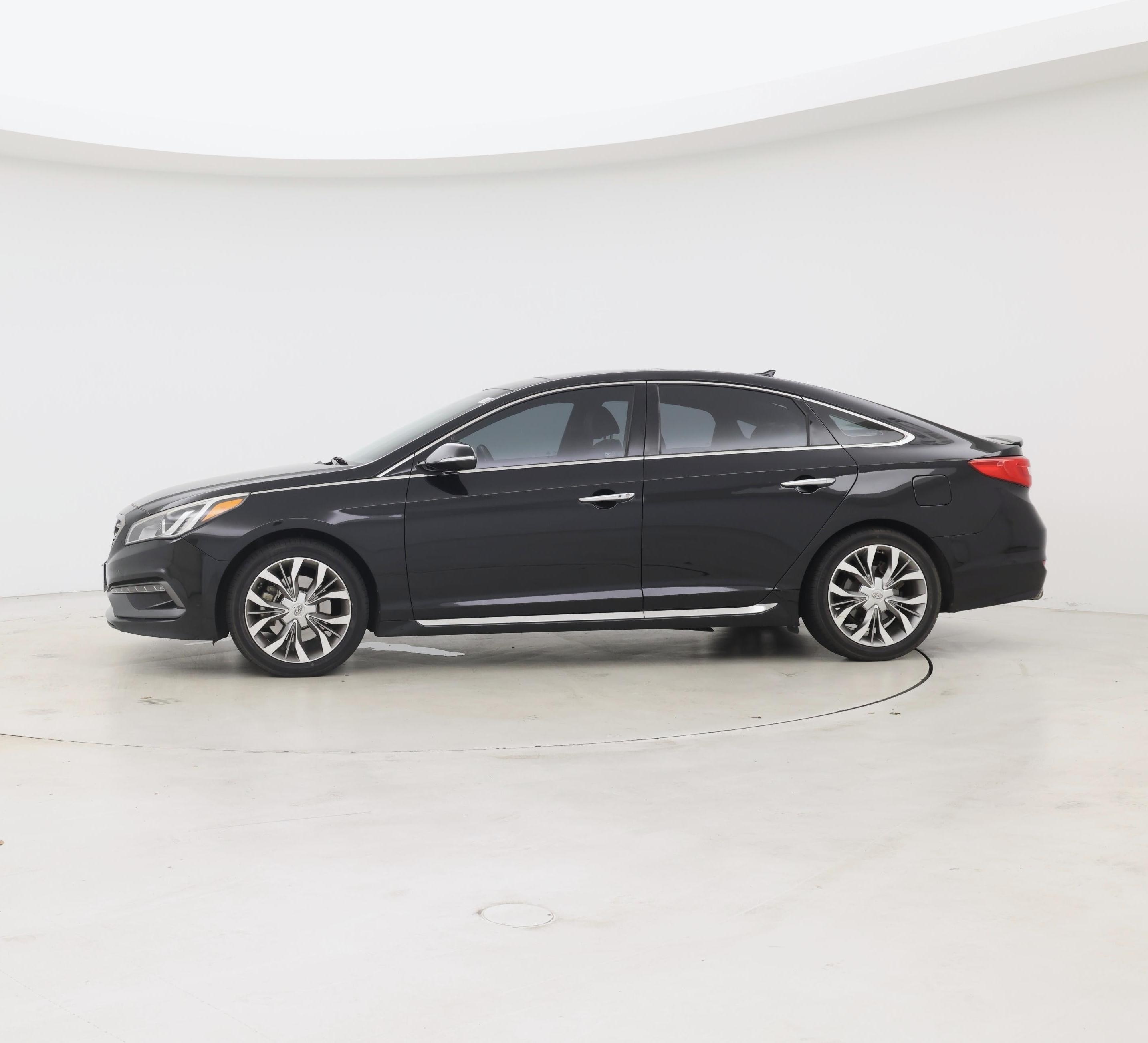 Thumbnail: 2015 Hyundai Sonata - 3