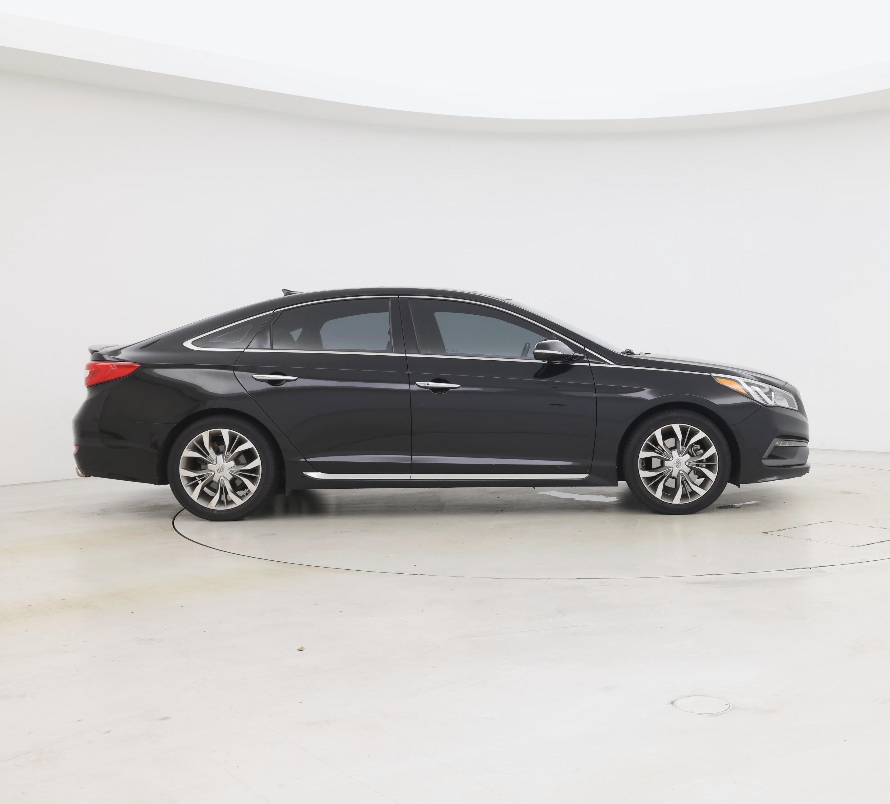 Thumbnail: 2015 Hyundai Sonata - 7