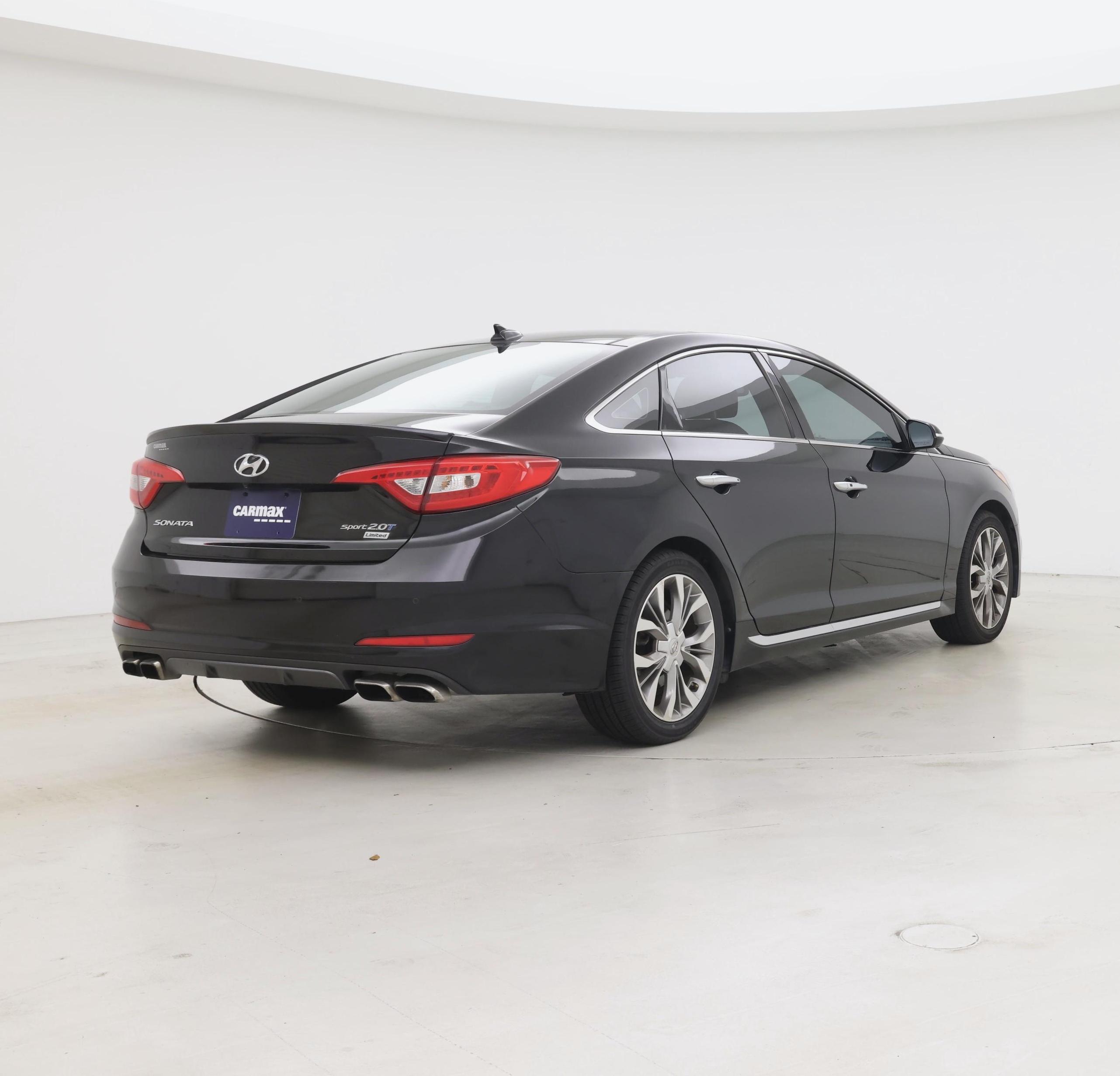 Thumbnail: 2015 Hyundai Sonata - 8