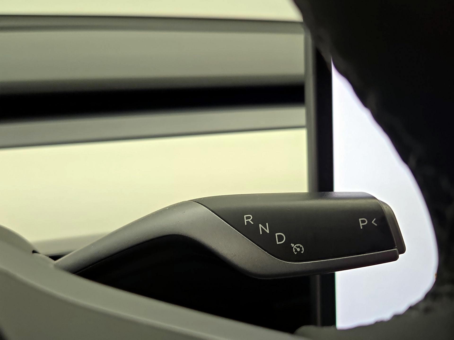 Thumbnail: 2022 Tesla Model 3 - 17