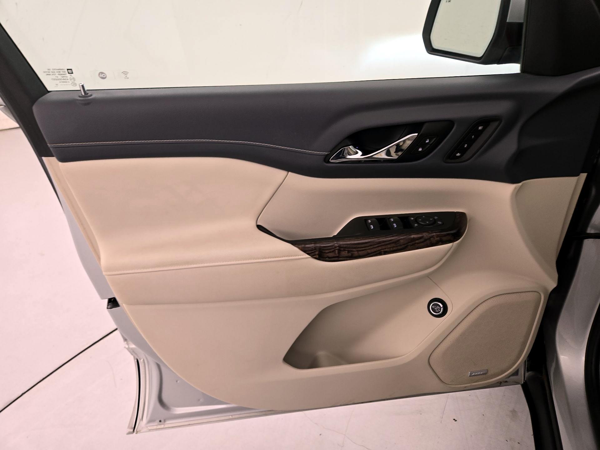Thumbnail: 2020 GMC Acadia - 12