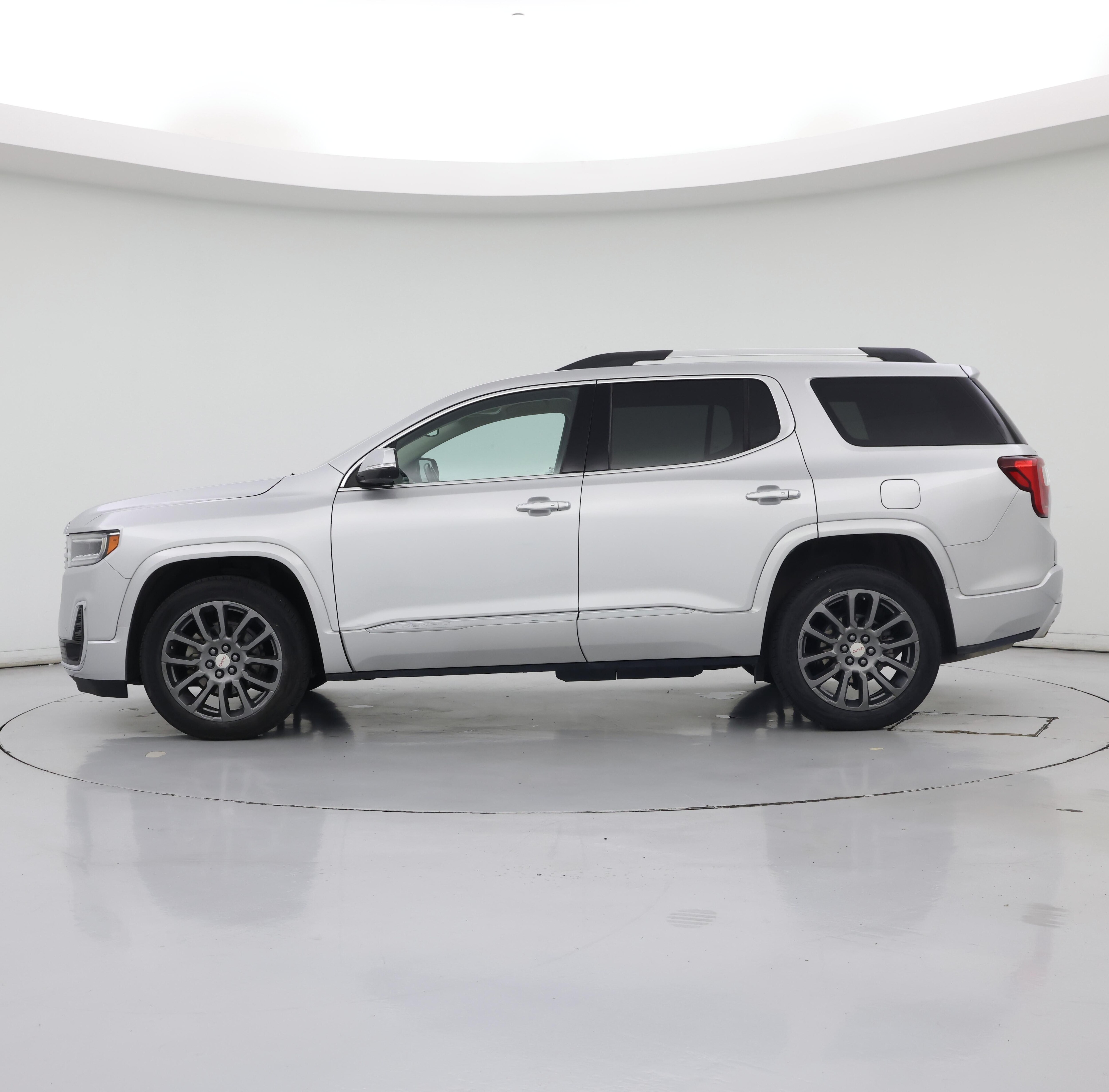 Thumbnail: 2020 GMC Acadia - 3