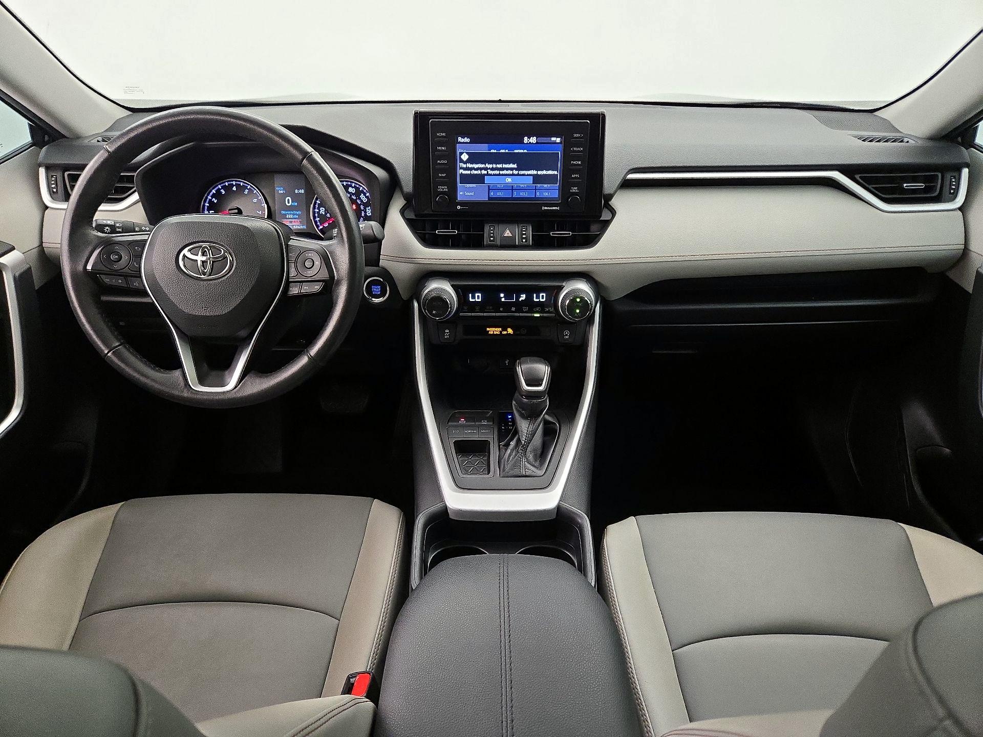 Thumbnail: 2021 Toyota RAV4 - 9