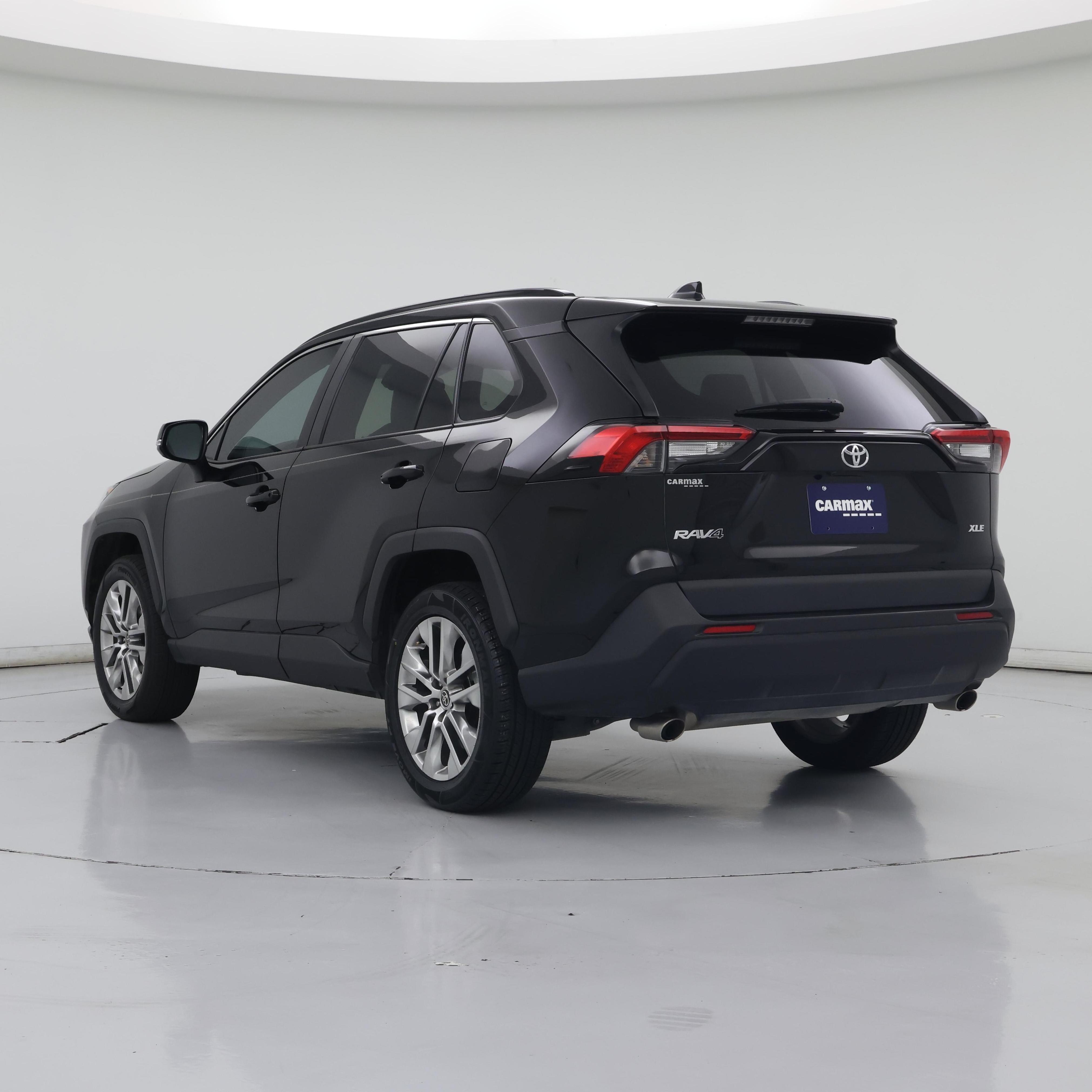 Thumbnail: 2021 Toyota RAV4 - 2