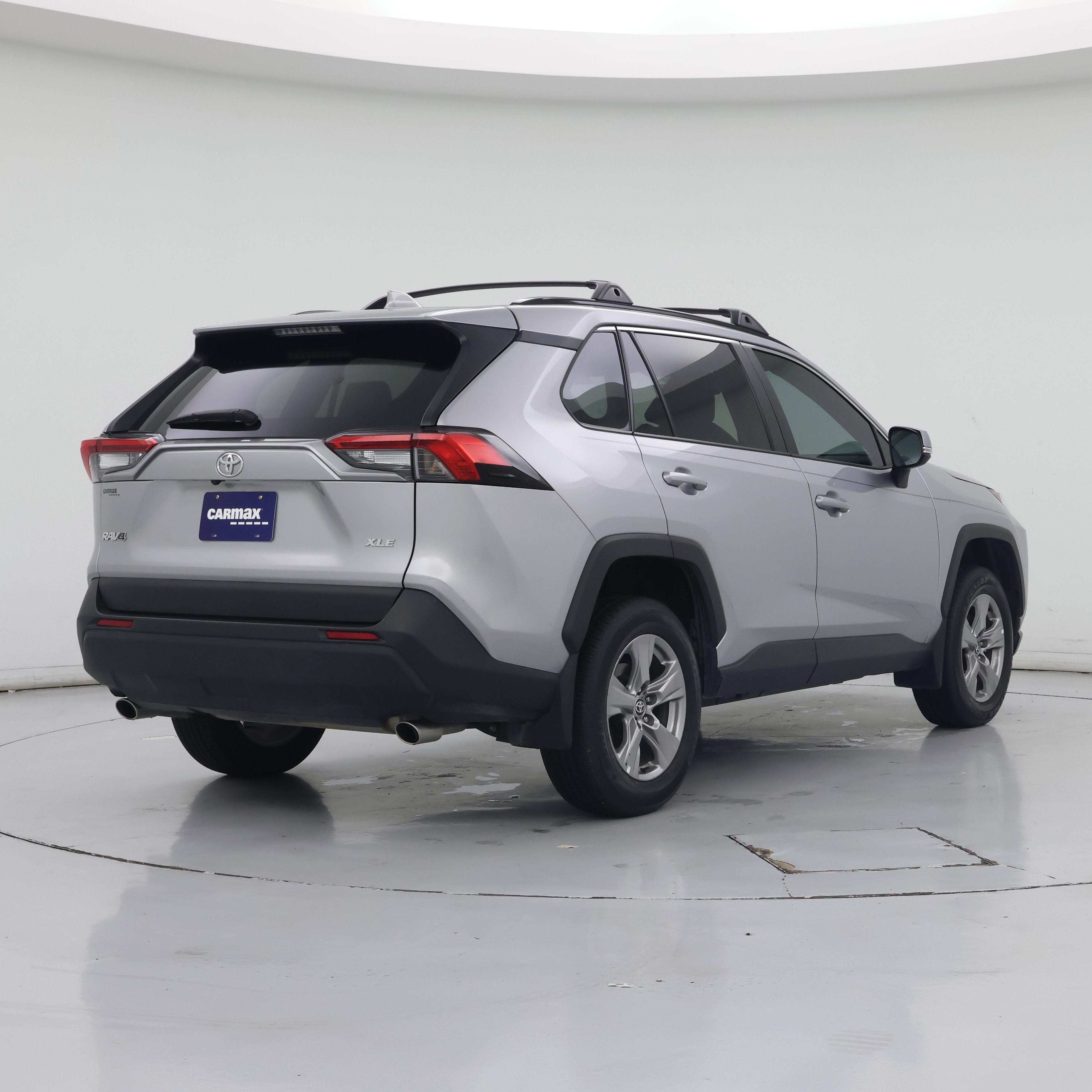 Thumbnail: 2023 Toyota RAV4 - 8