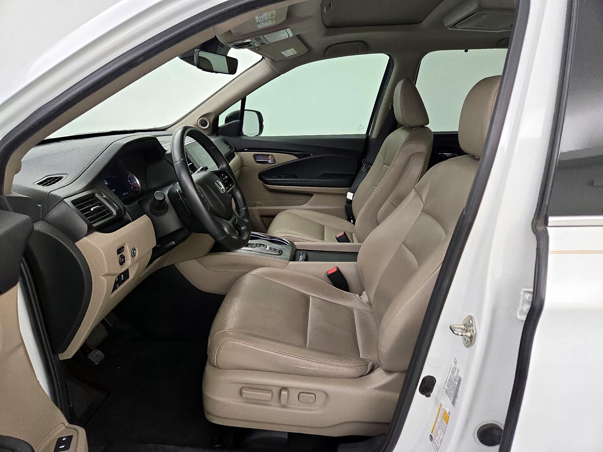 Thumbnail: 2021 Honda Pilot - 11