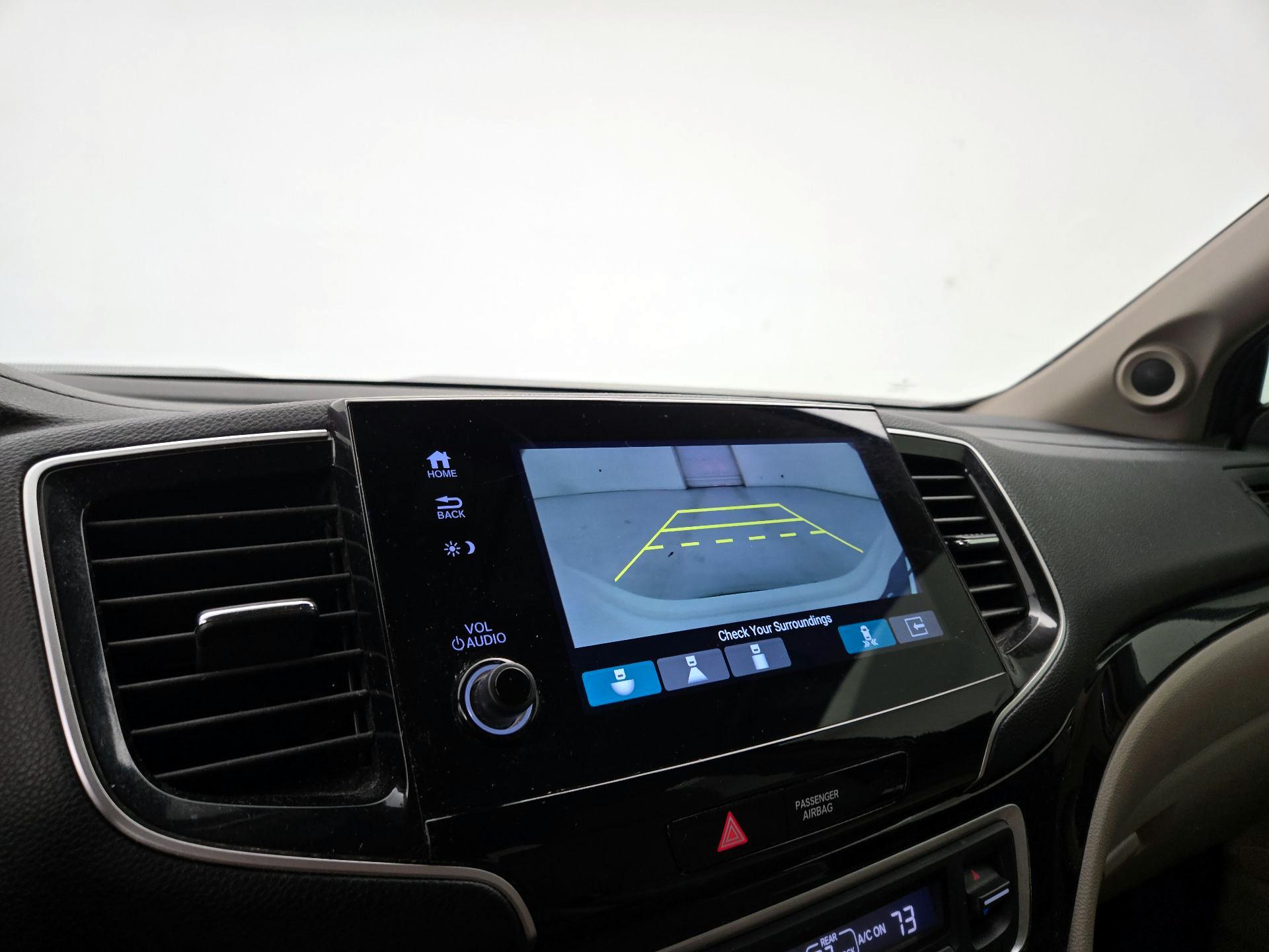 Thumbnail: 2021 Honda Pilot - 15