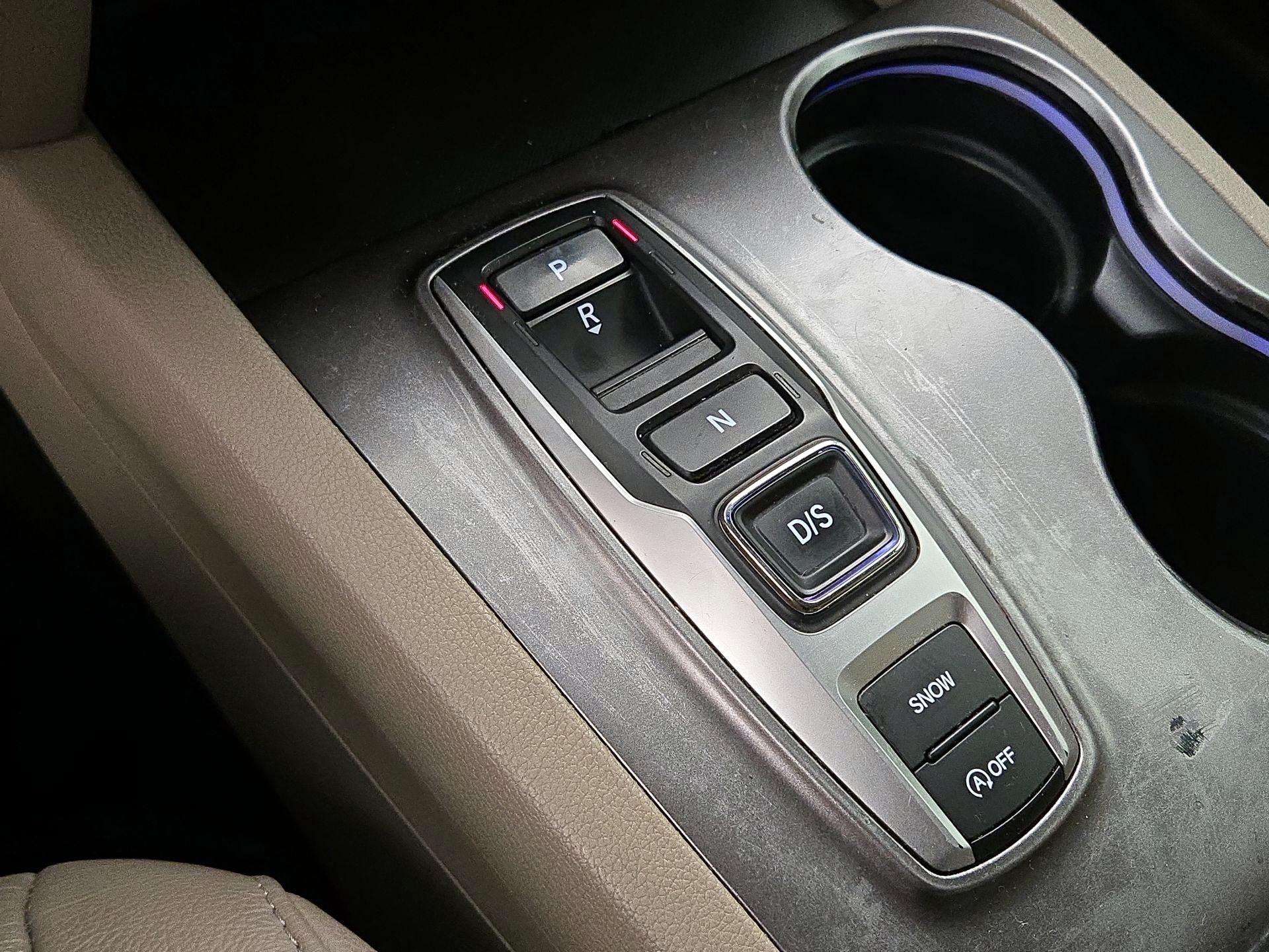 Thumbnail: 2021 Honda Pilot - 18