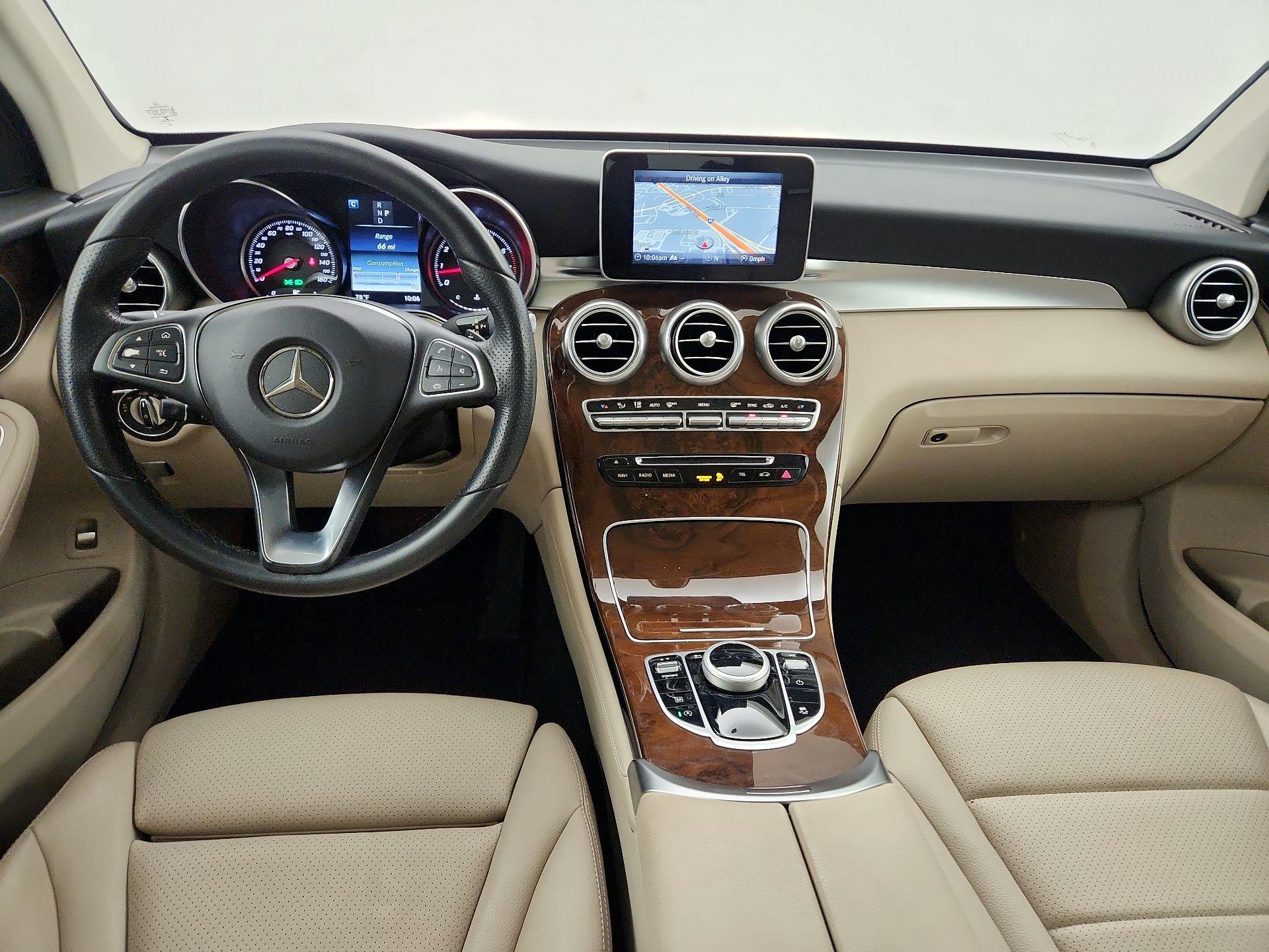 Thumbnail: 2018 Mercedes-Benz GLC - 9