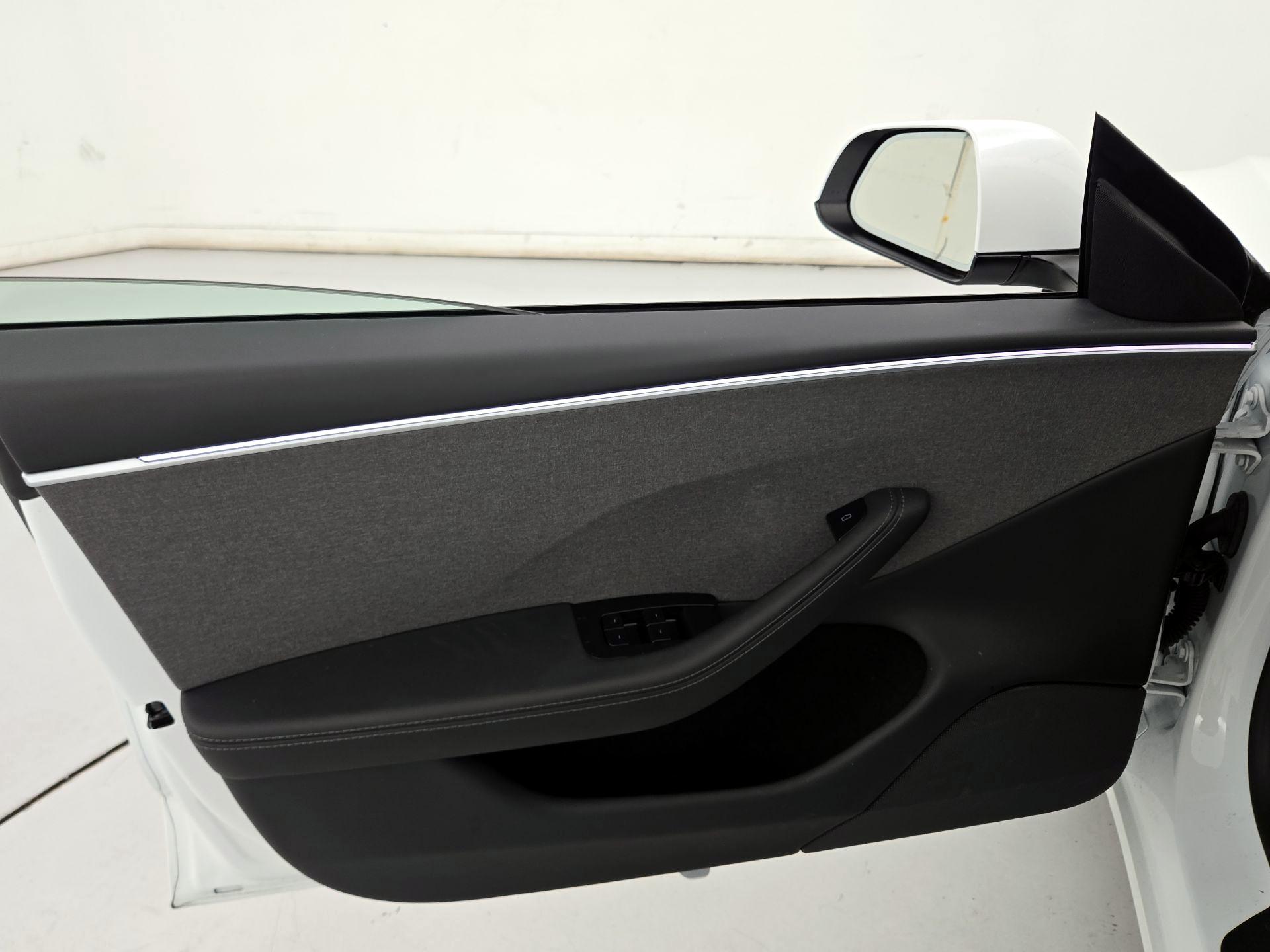 Thumbnail: 2025 Tesla Model 3 - 12