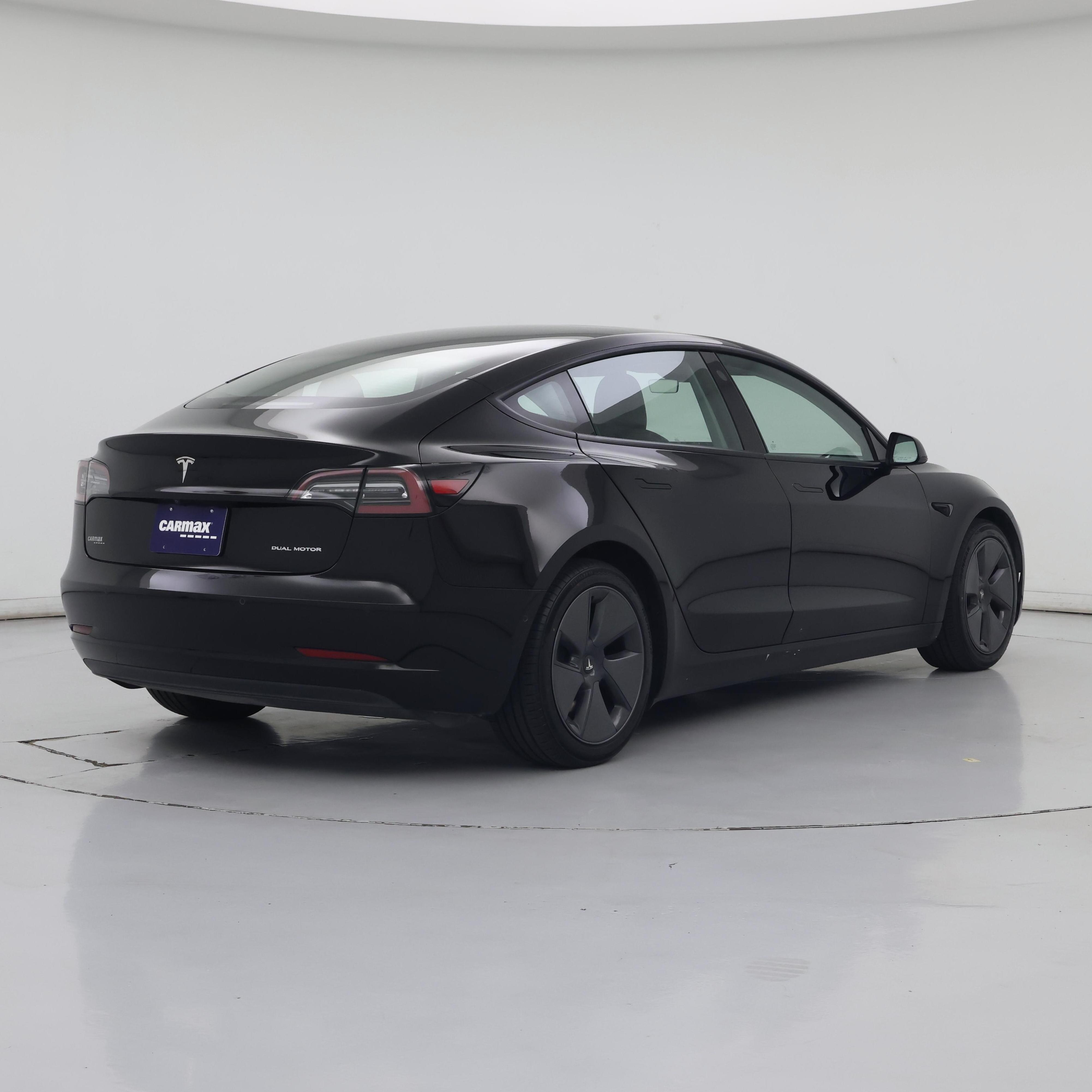 Thumbnail: 2021 Tesla Model 3 - 8