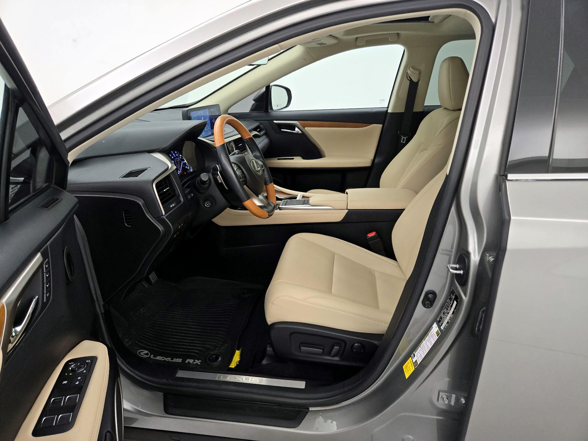 Thumbnail: 2021 Lexus RX - 11
