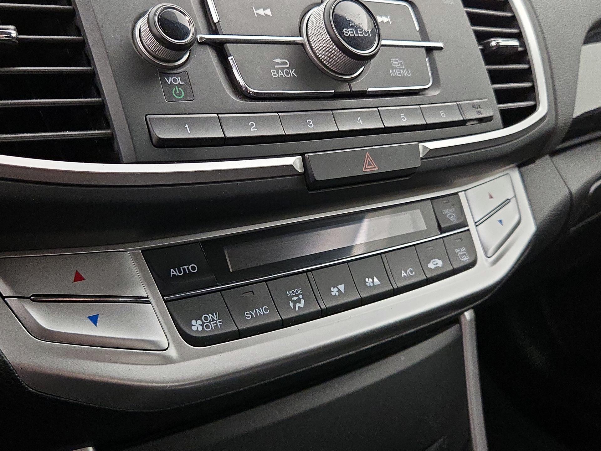 Thumbnail: 2014 Honda Accord - 16