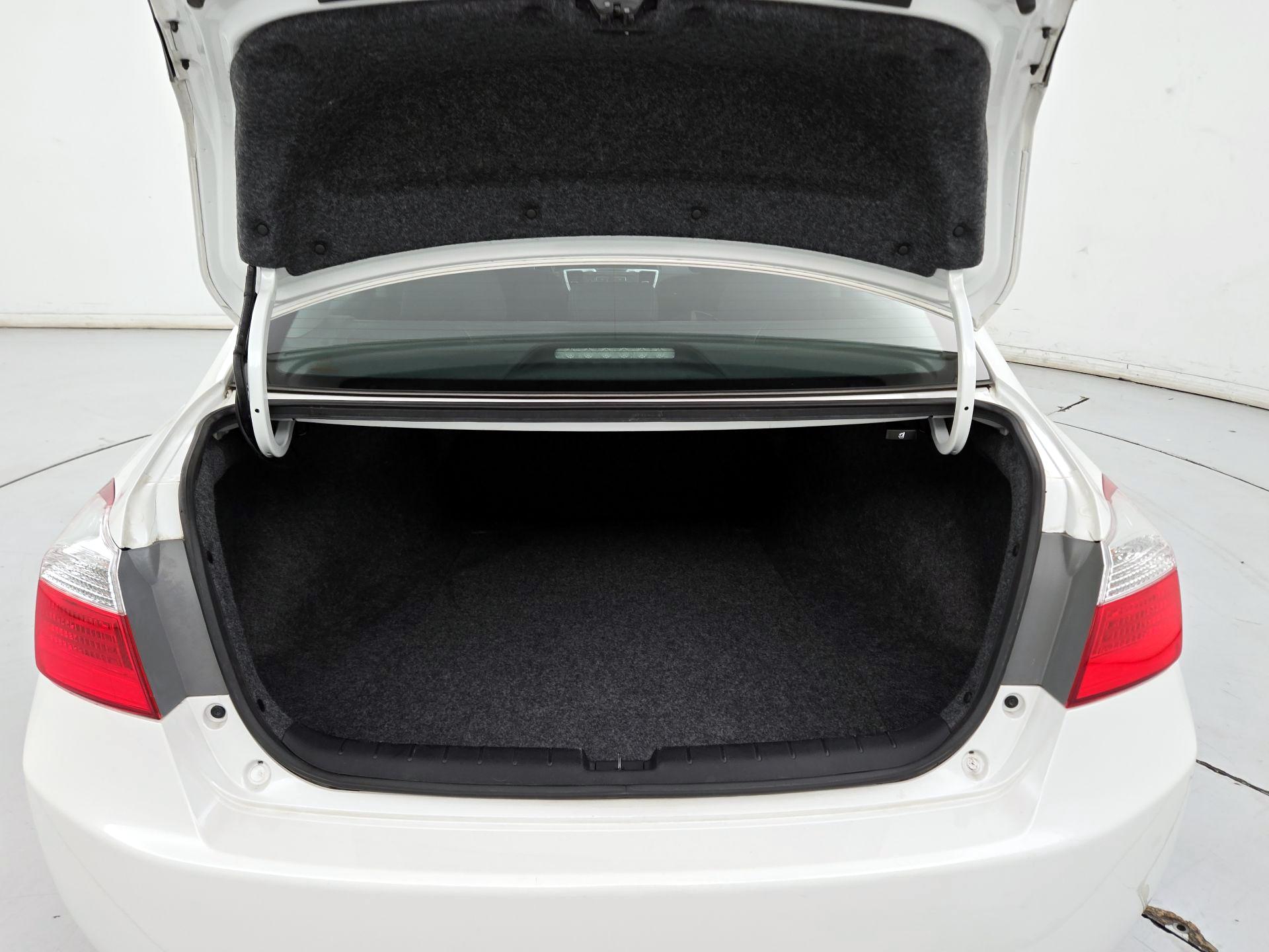 Thumbnail: 2014 Honda Accord - 20