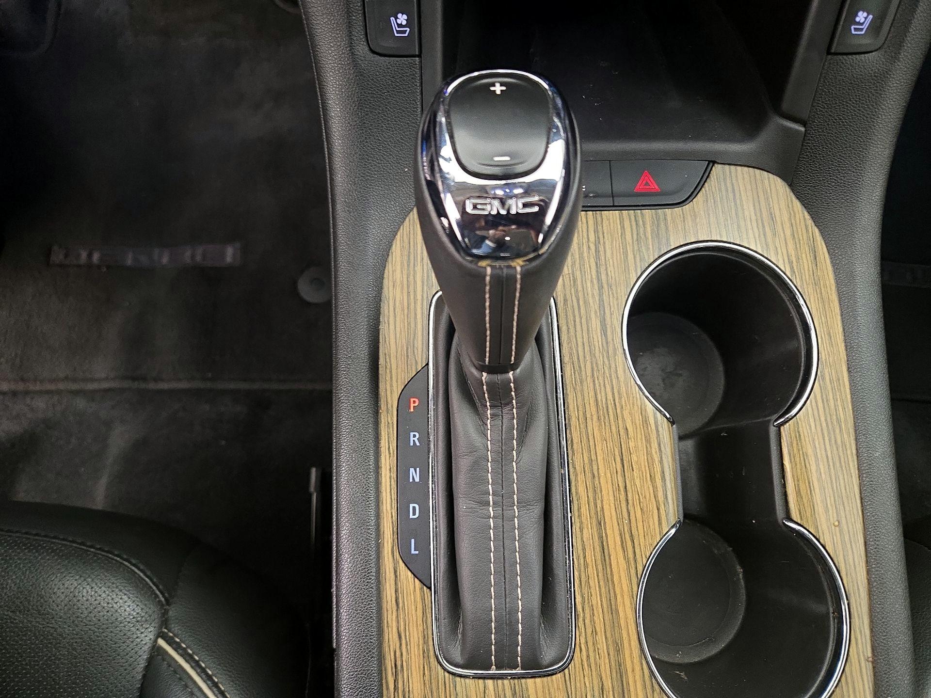 Thumbnail: 2018 GMC Acadia - 18